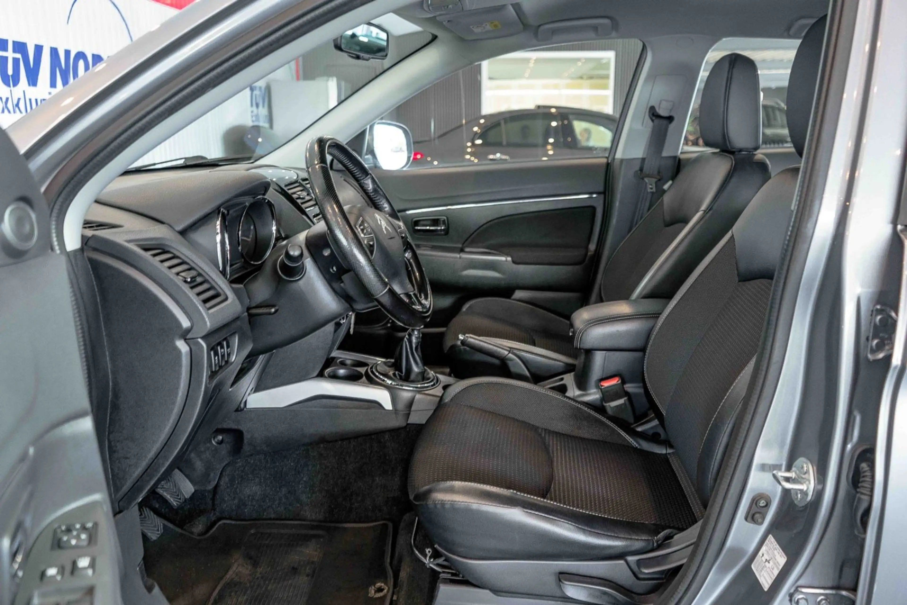 Citroen C4 Aircross e-HDi 115 Stop & Start 2WD Selection — photo 13