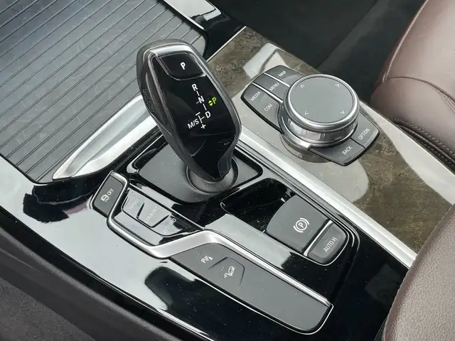 BMW X3 view 14