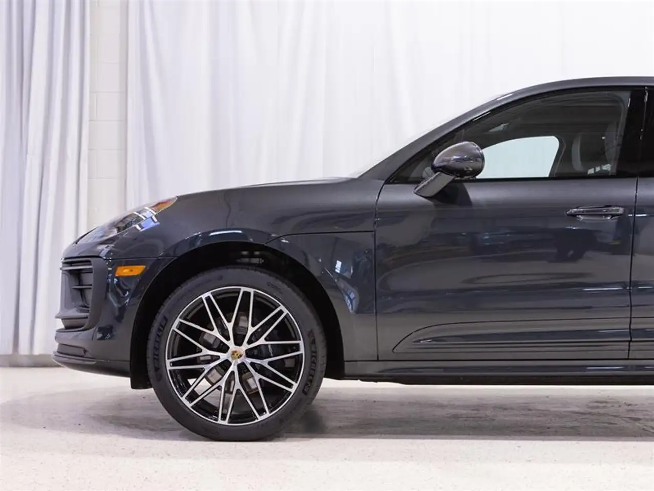 Porsche Macan снимка Porsche Macan