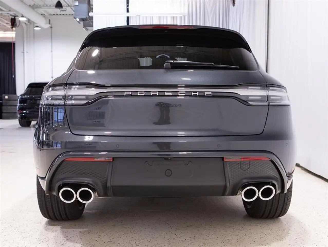 Porsche Macan снимка Porsche Macan