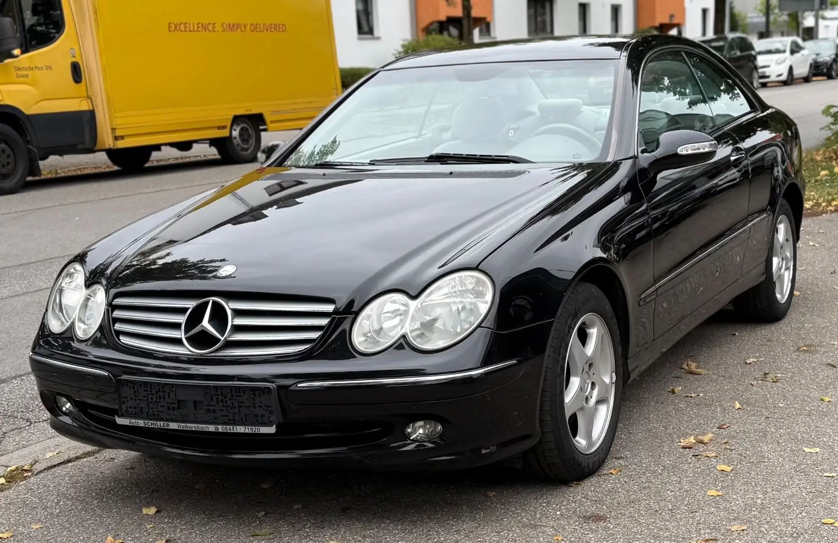 Mercedes-Benz CLK 200 Kompressor Automatik/TÜV AU NEU Schwarz - 2