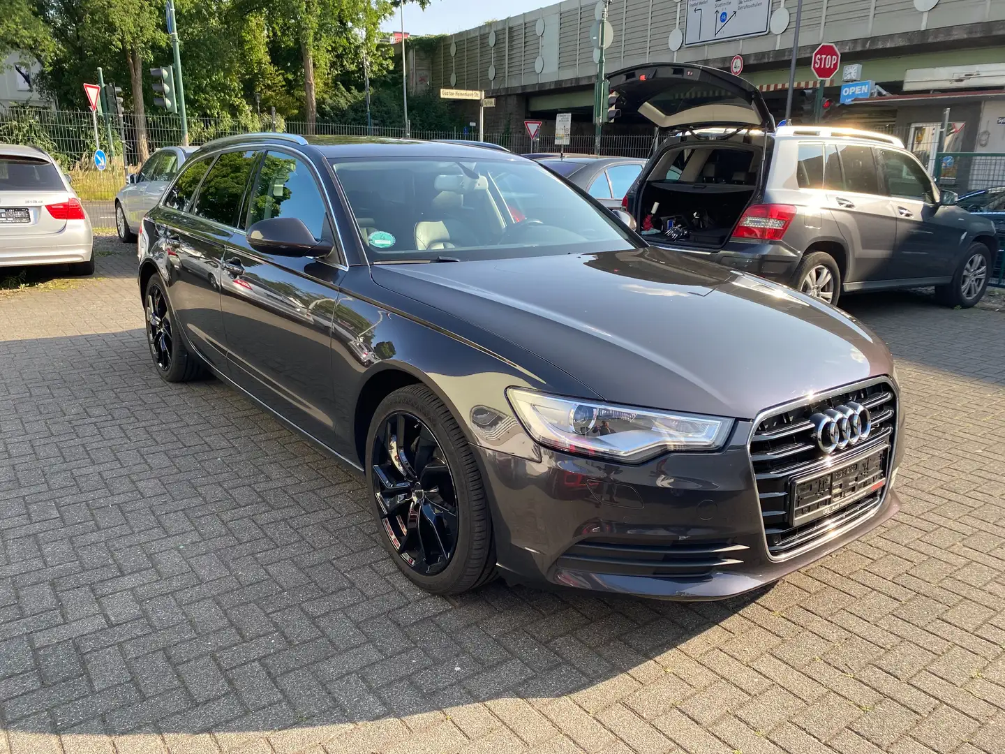 Audi A6 A6 Avant Diesel 3.0 TDI DPF multitronic sport Grau - 1