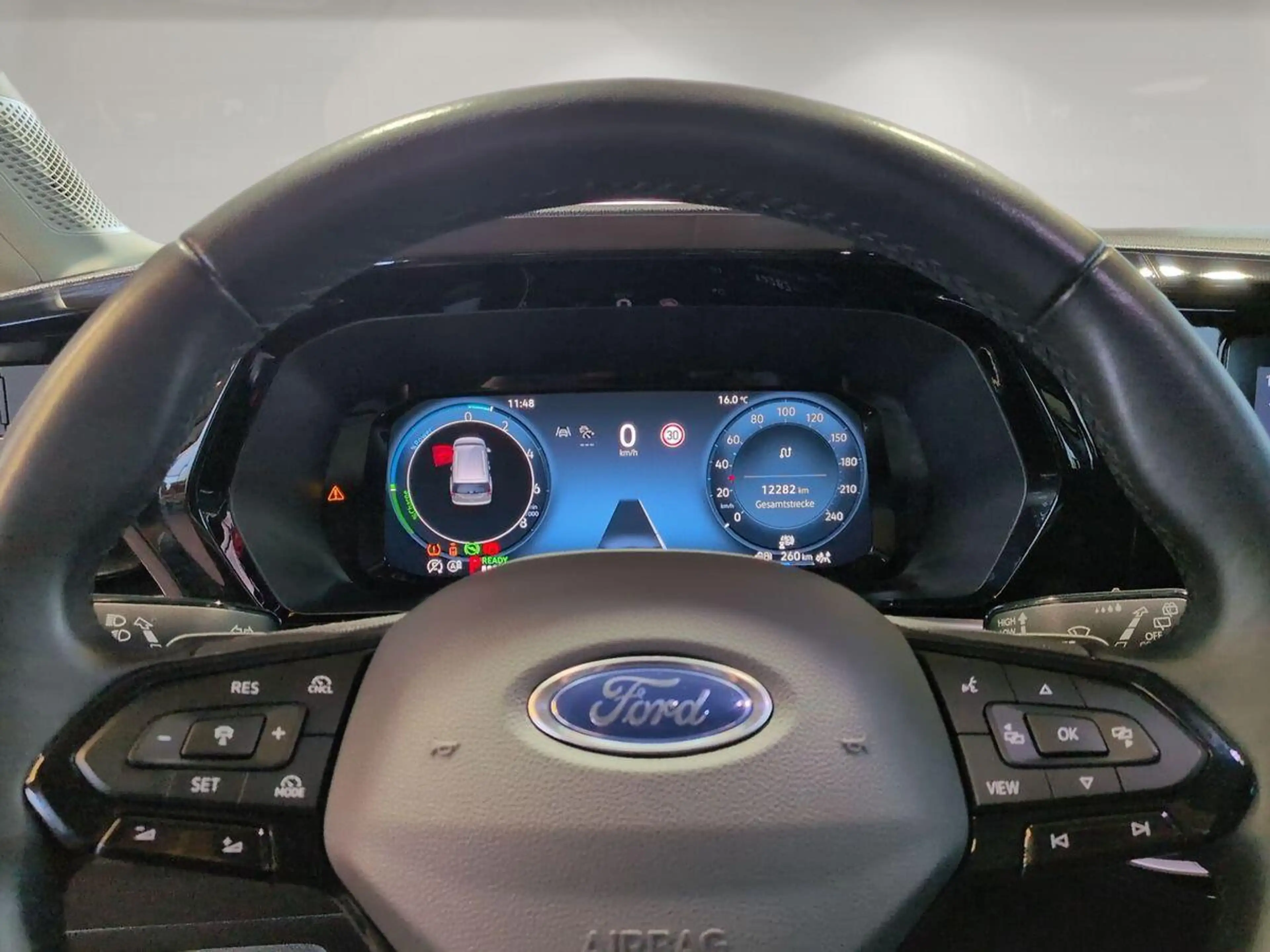 Ford Tourneo Connect Titanium 1.5L / Rückfahrkamera — photo 16