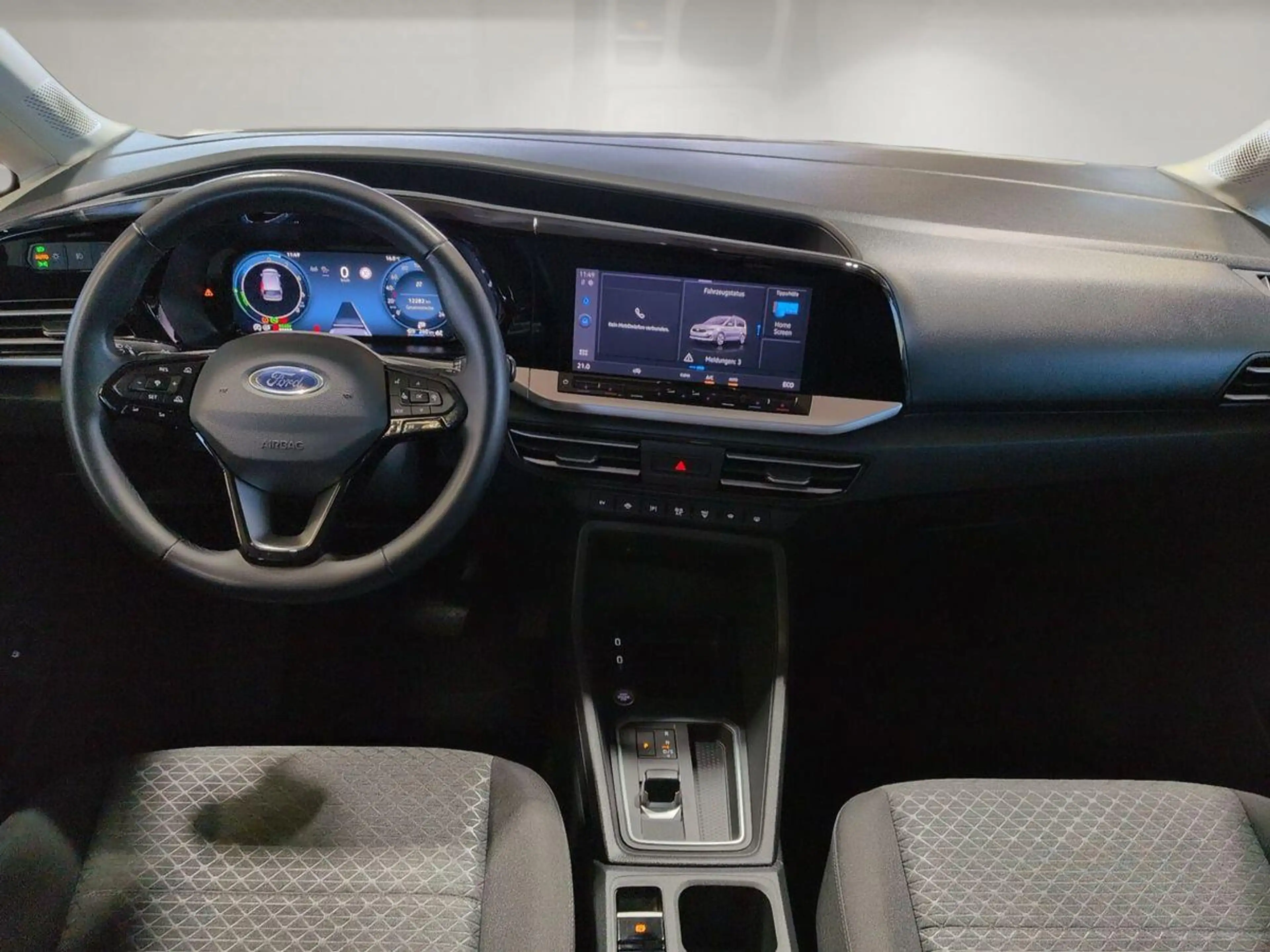 Ford Tourneo Connect Titanium 1.5L / Rückfahrkamera — photo 3