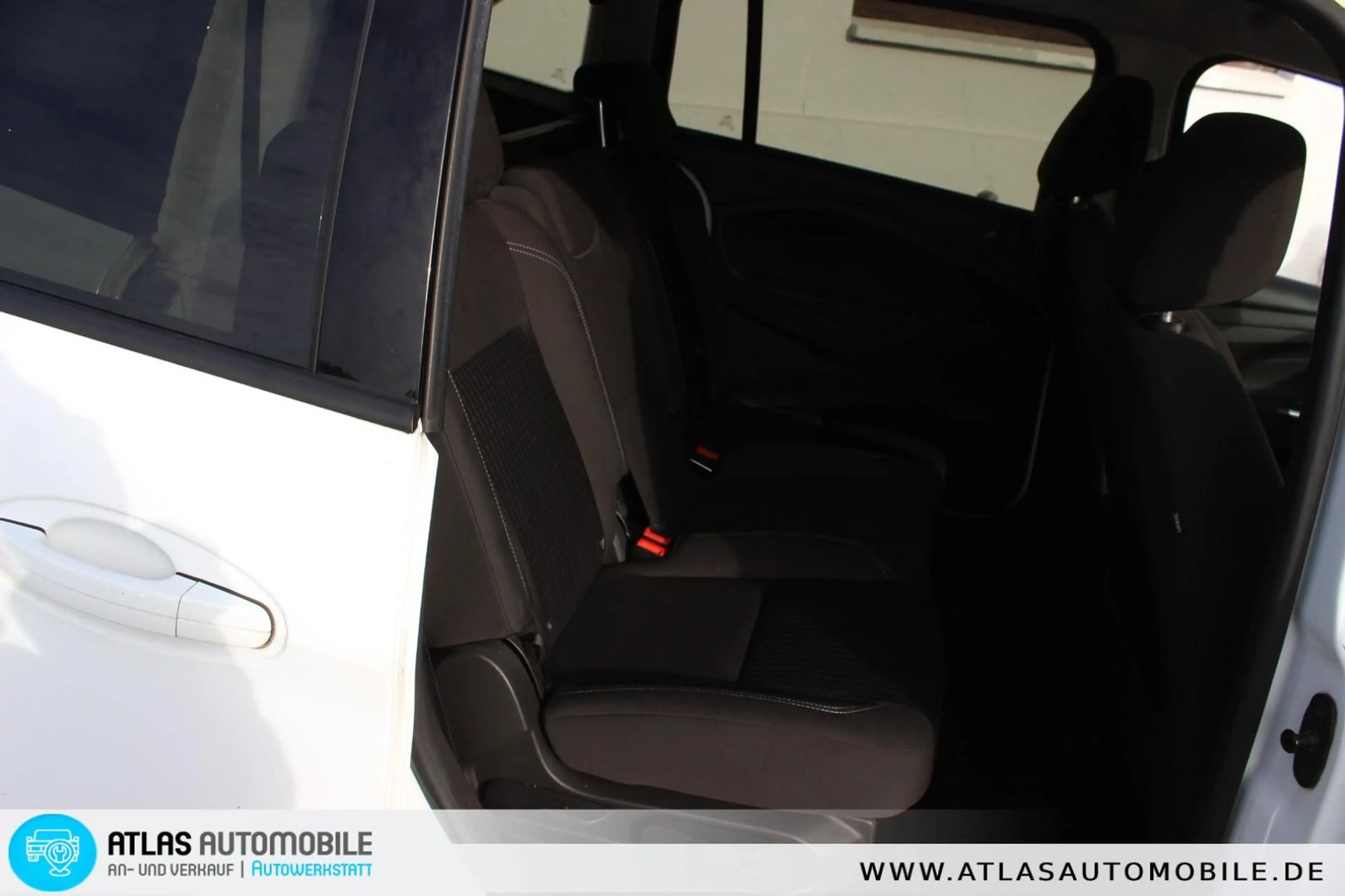Ford Grand C-Max Grand C-MAX 2,0 TDCI Trend Automatik =2.Hand=Xen — photo 8