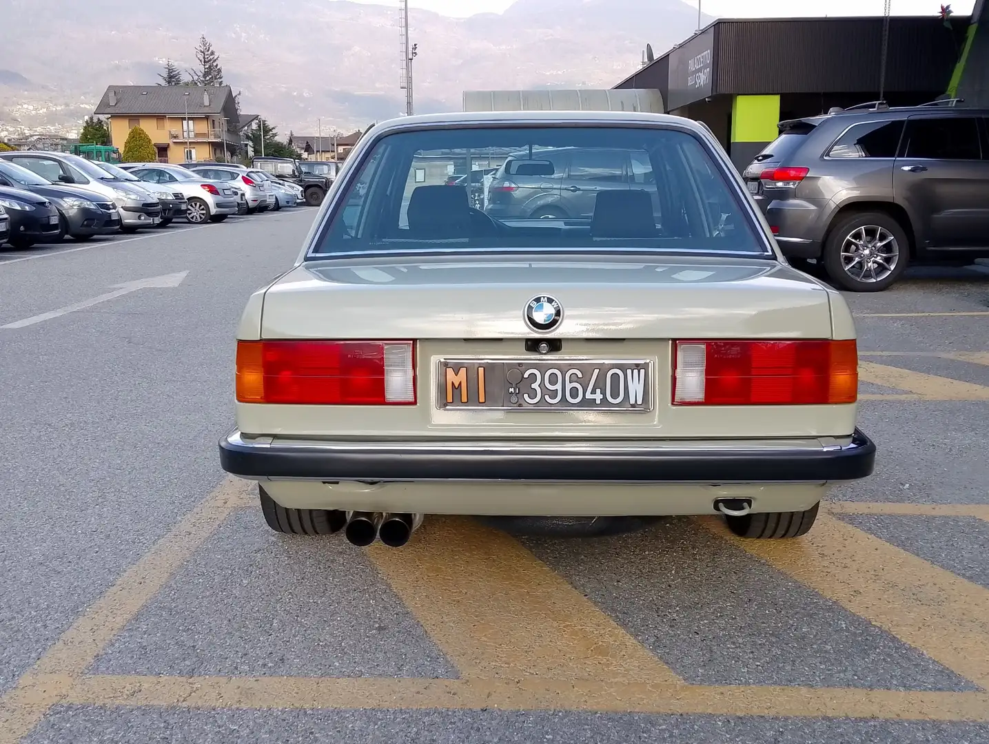 BMW 318 - 2