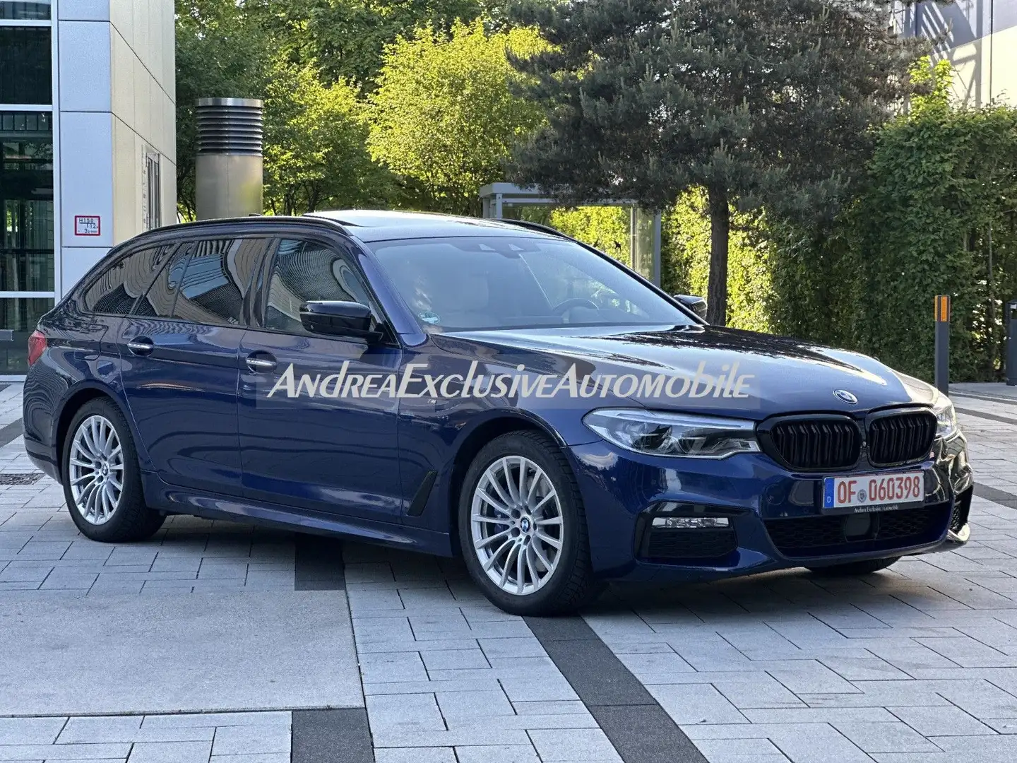 BMW 530 dA xDrive Touring  MSportP  VOLL LED/HUD/PANO Azul - 2