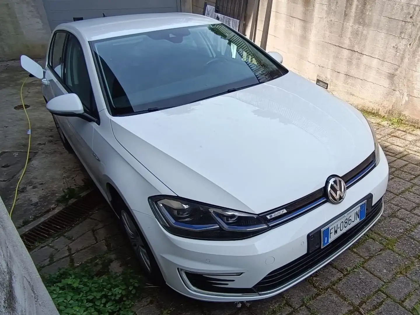 Volkswagen Golf e-Golf 5p Bianco - 1