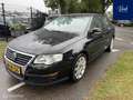 Volkswagen Passat 1.6 Businessline | Navigatie | Trekhaak | LMV Zwart - thumbnail 3
