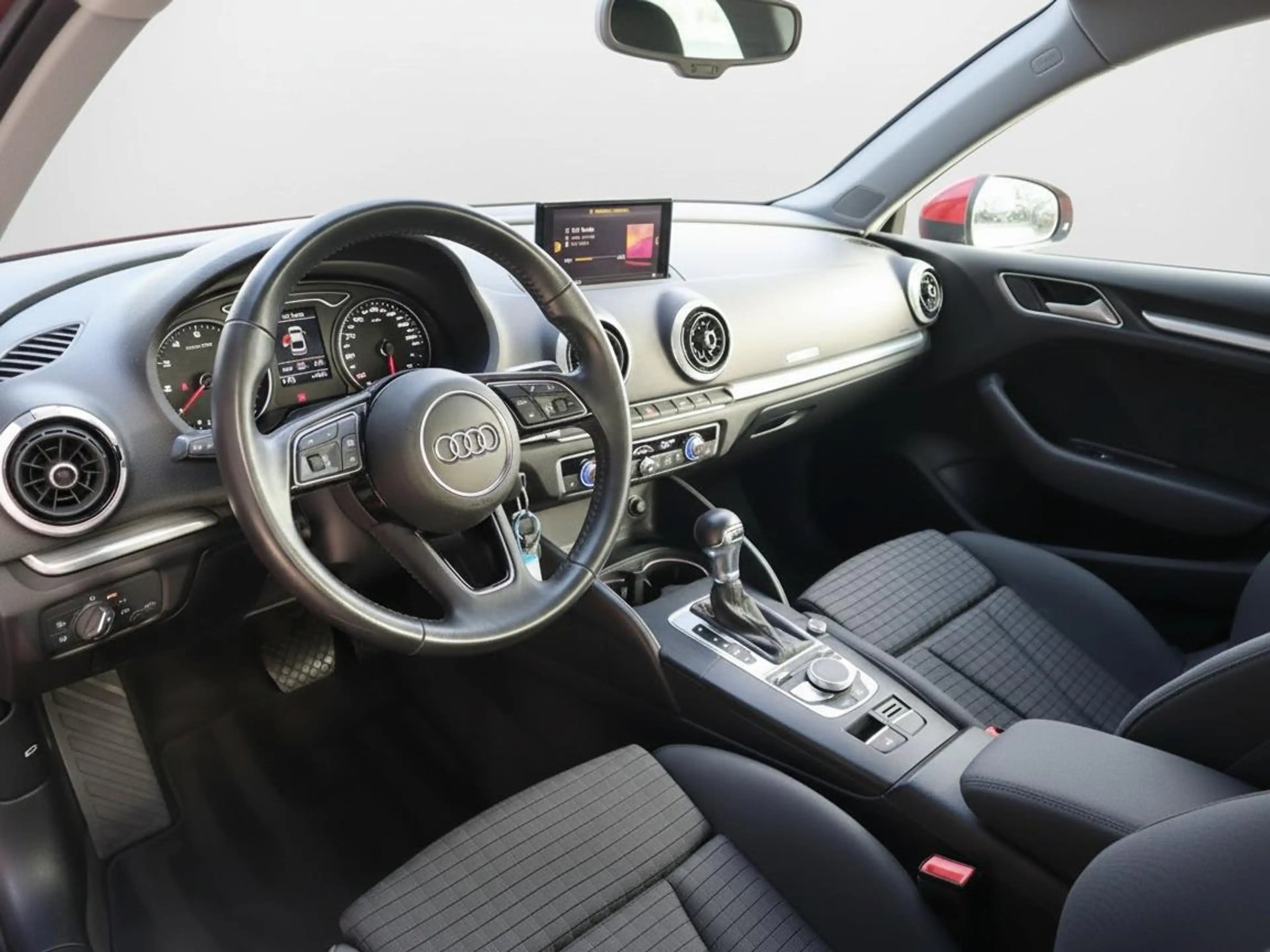 Audi A3 Limousine 35 TFSI Business edition | Clima | Cruis — photo 10