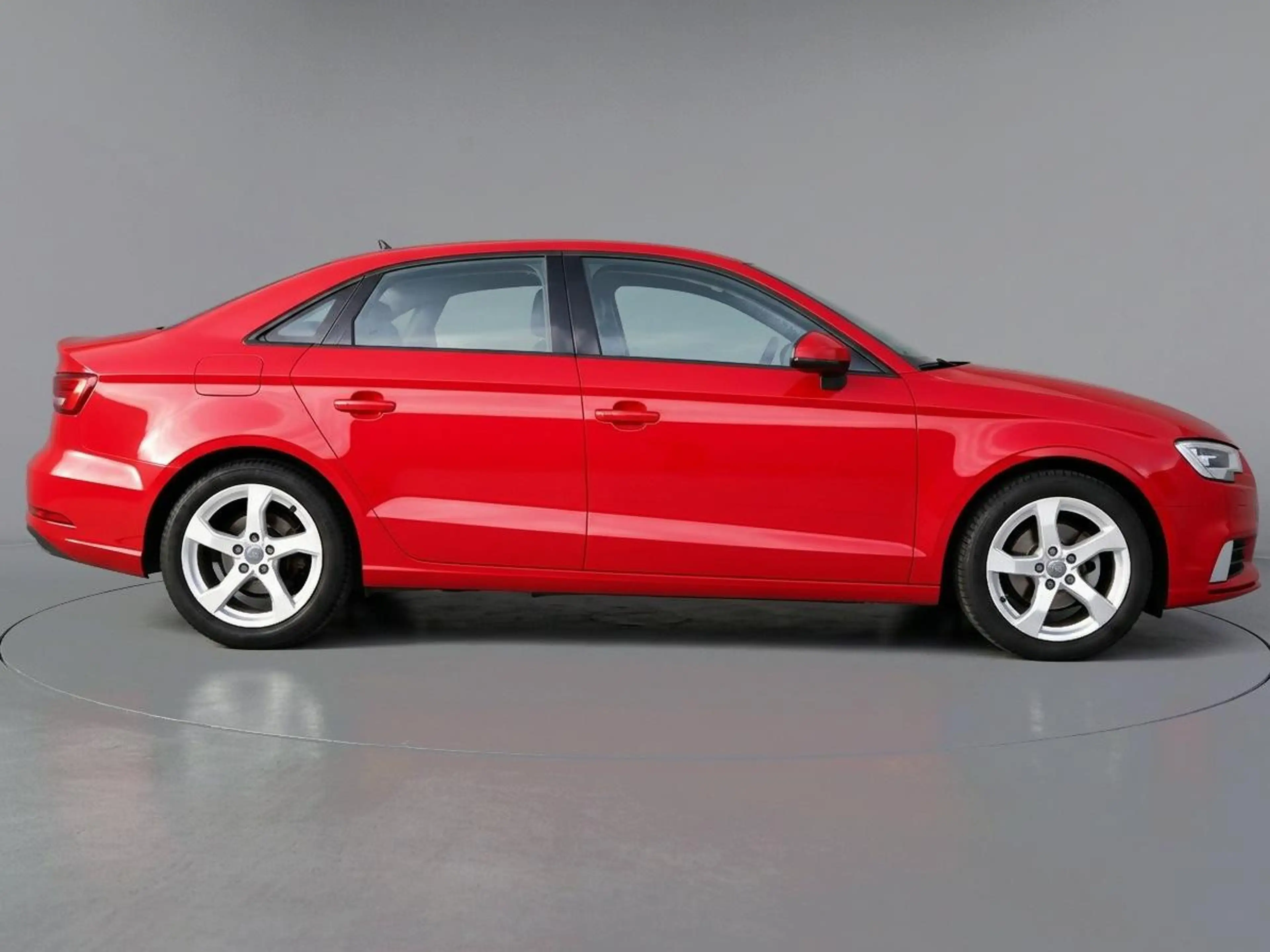 Audi A3 Limousine 35 TFSI Business edition | Clima | Cruis — photo 3