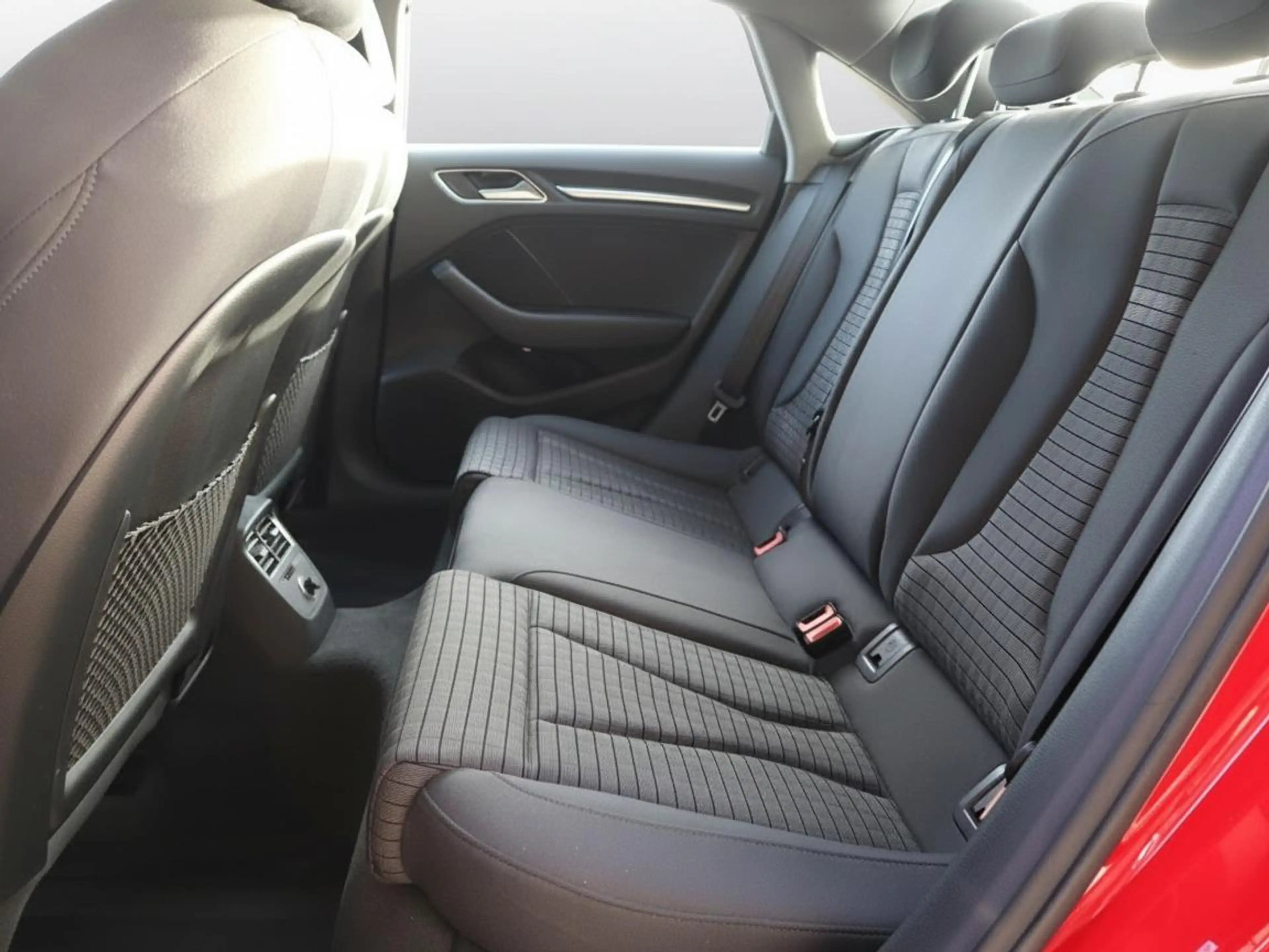 Audi A3 Limousine 35 TFSI Business edition | Clima | Cruis — photo 13