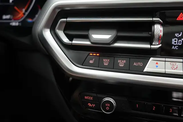 BMW X3 view 14