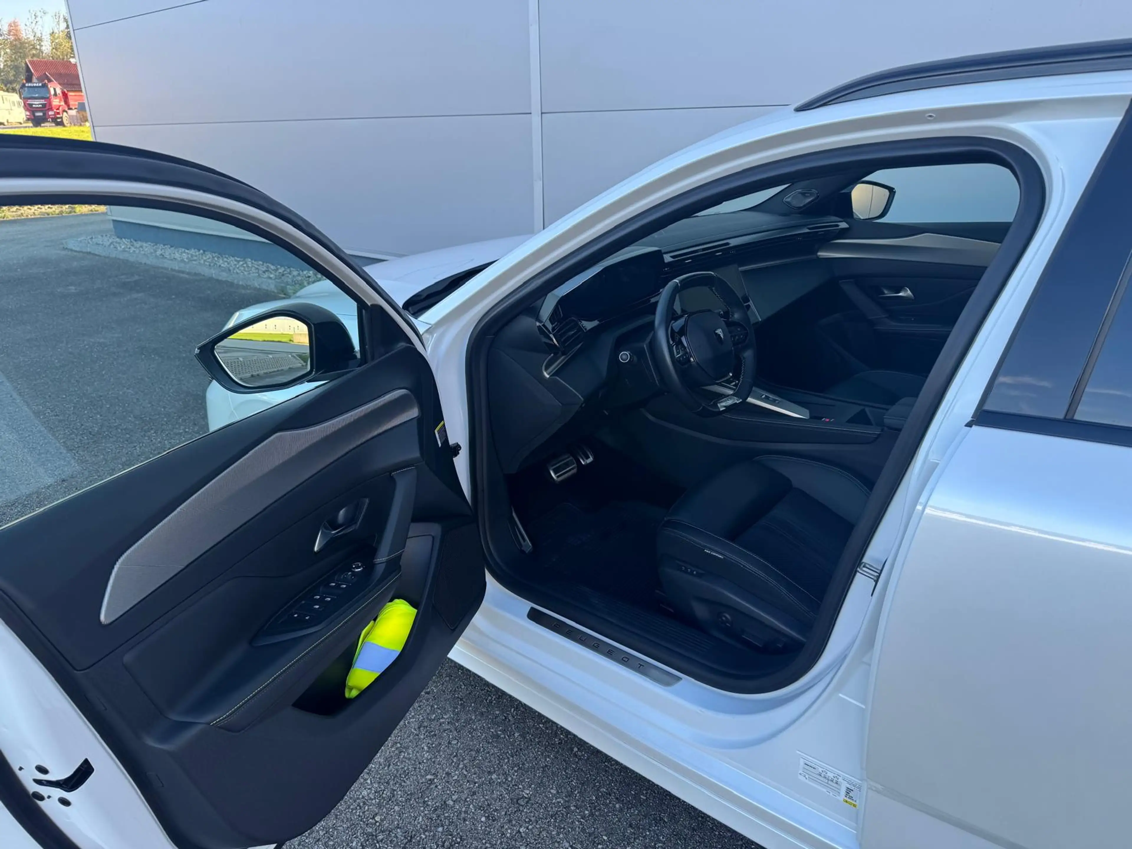 Peugeot 308 308 1.2 PureTech 130 SW GT Pack **GARANTIE** — photo 10