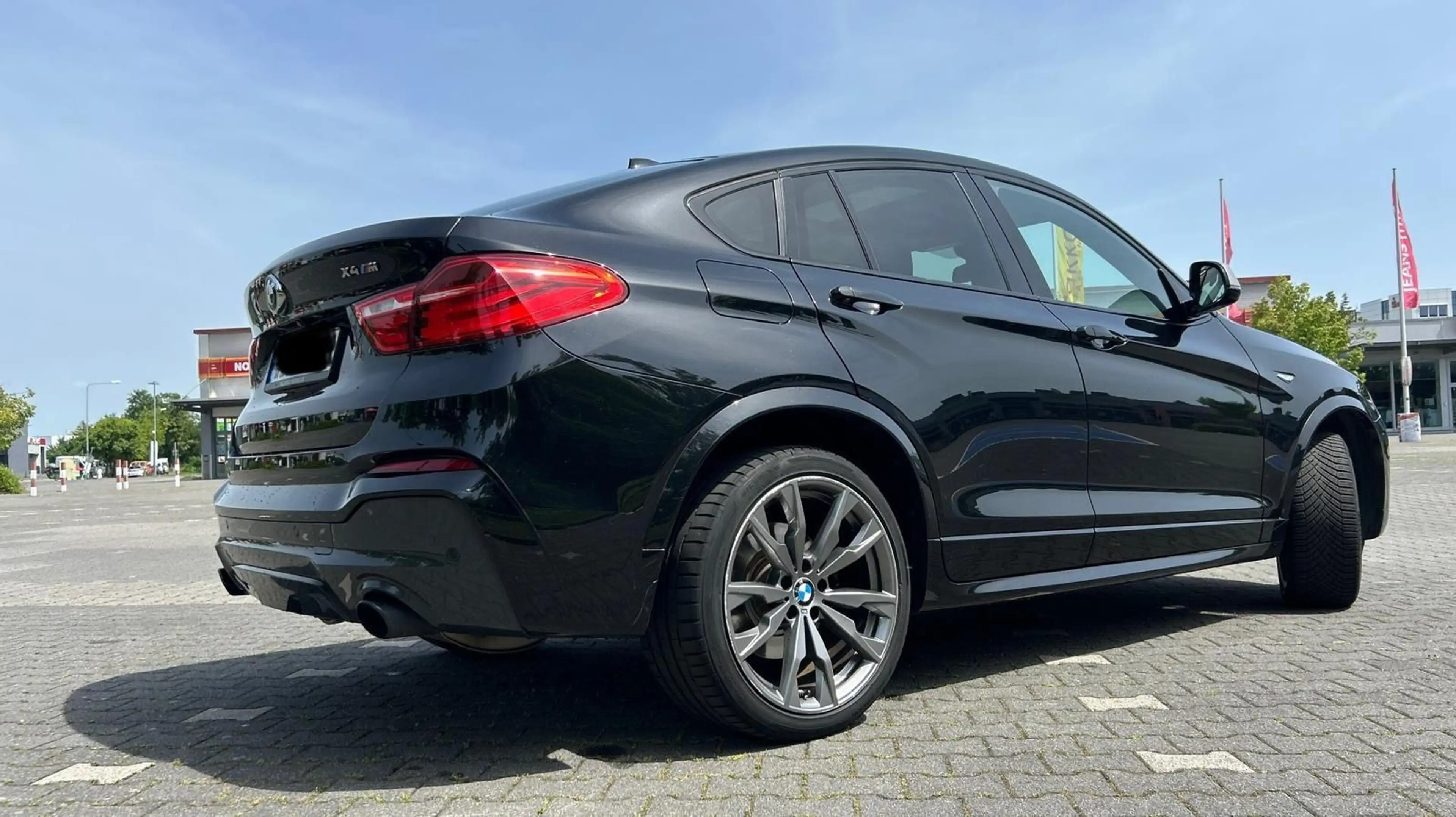 BMW X4 M40 i *HUD*Schiebdach*Harman/Kardon — photo 6