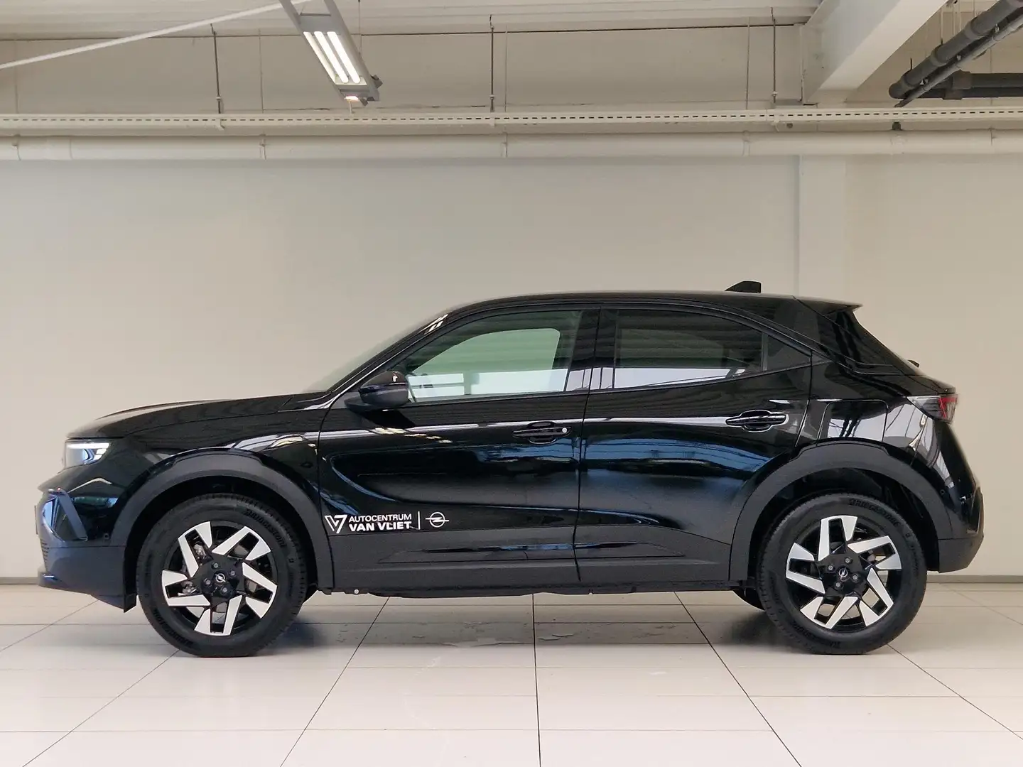 Opel Mokka 1.2 Turbo Hybrid Business Edition Zwart - 2