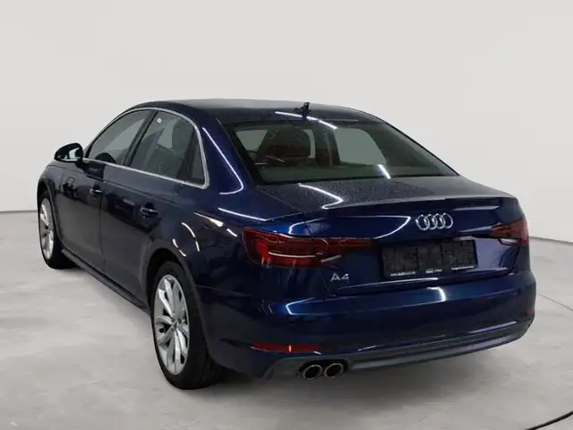Audi A4 view 5