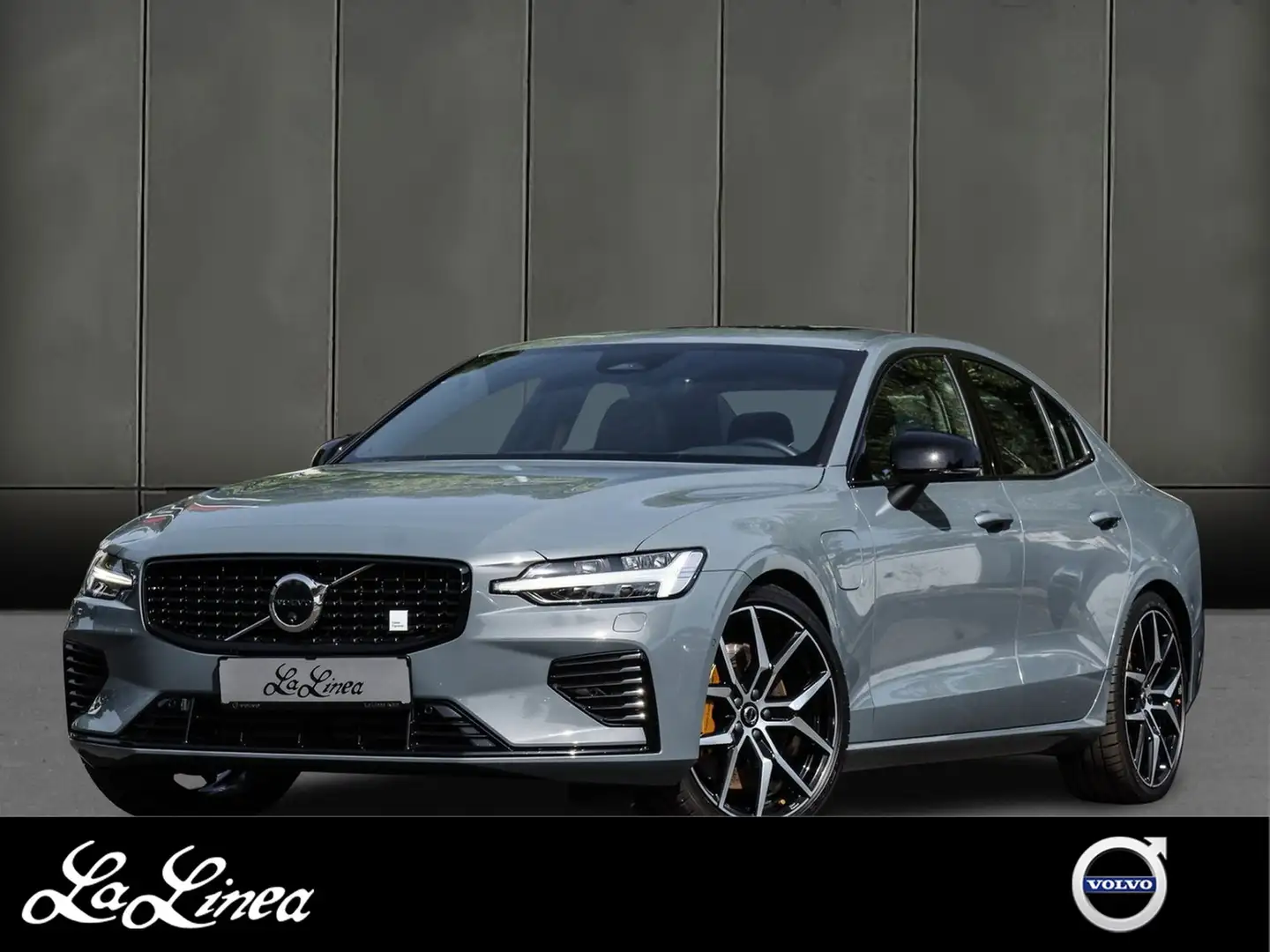 Volvo S60 T8 Recharge AWD Polestar Engineered NP:77.230,-... Grijs - 1