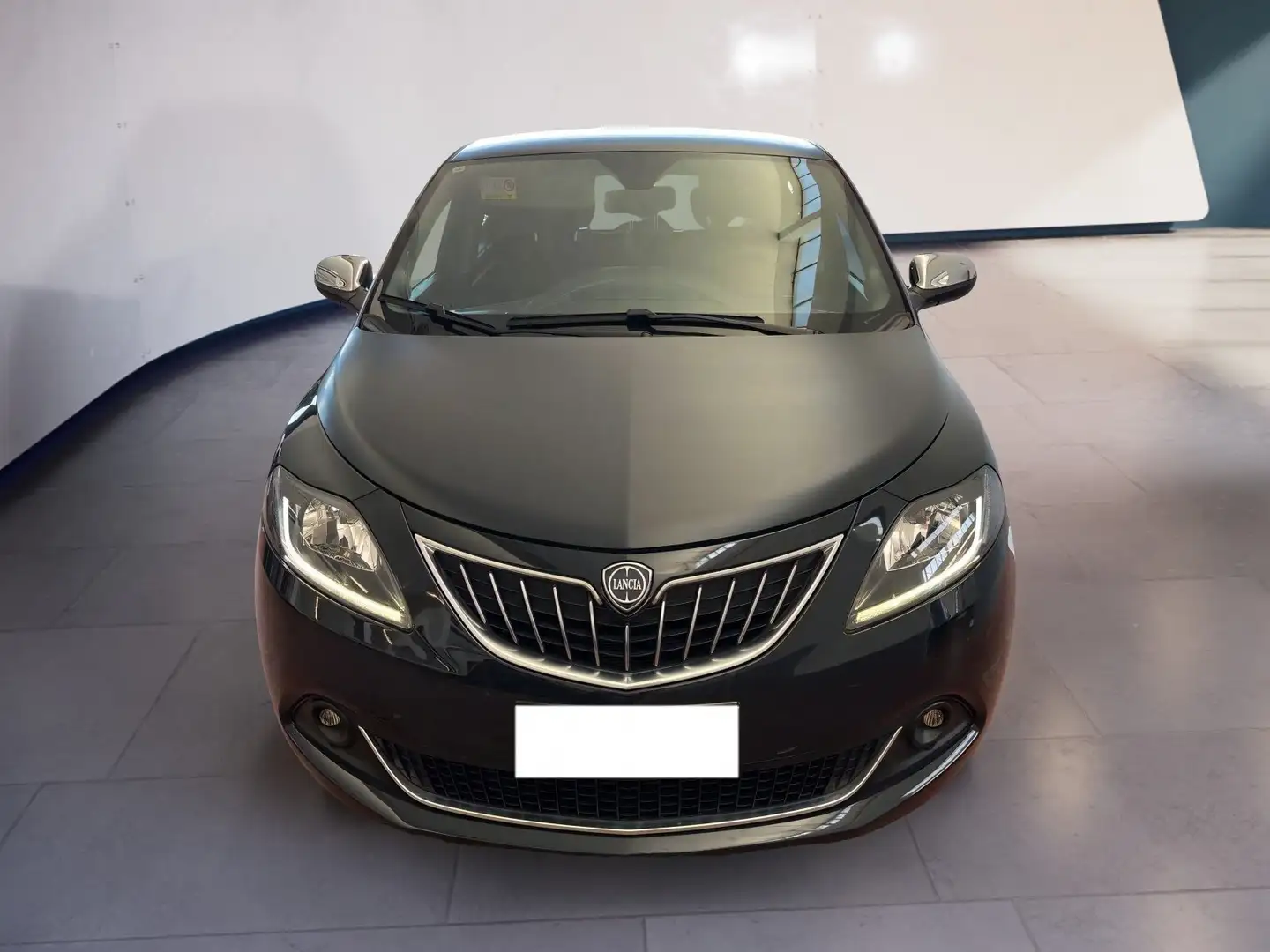 Lancia Ypsilon III 2021 1.0 firefly hybrid Gold s&s 70cv Noir - 1