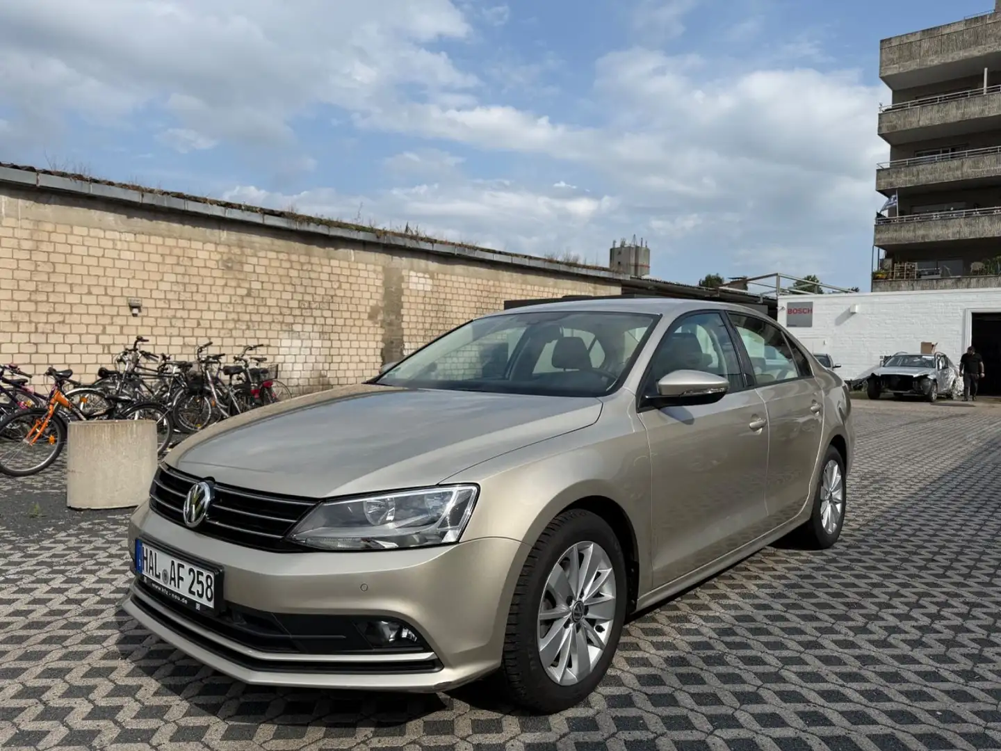 Volkswagen Jetta VI *39.500km* Silver - 1