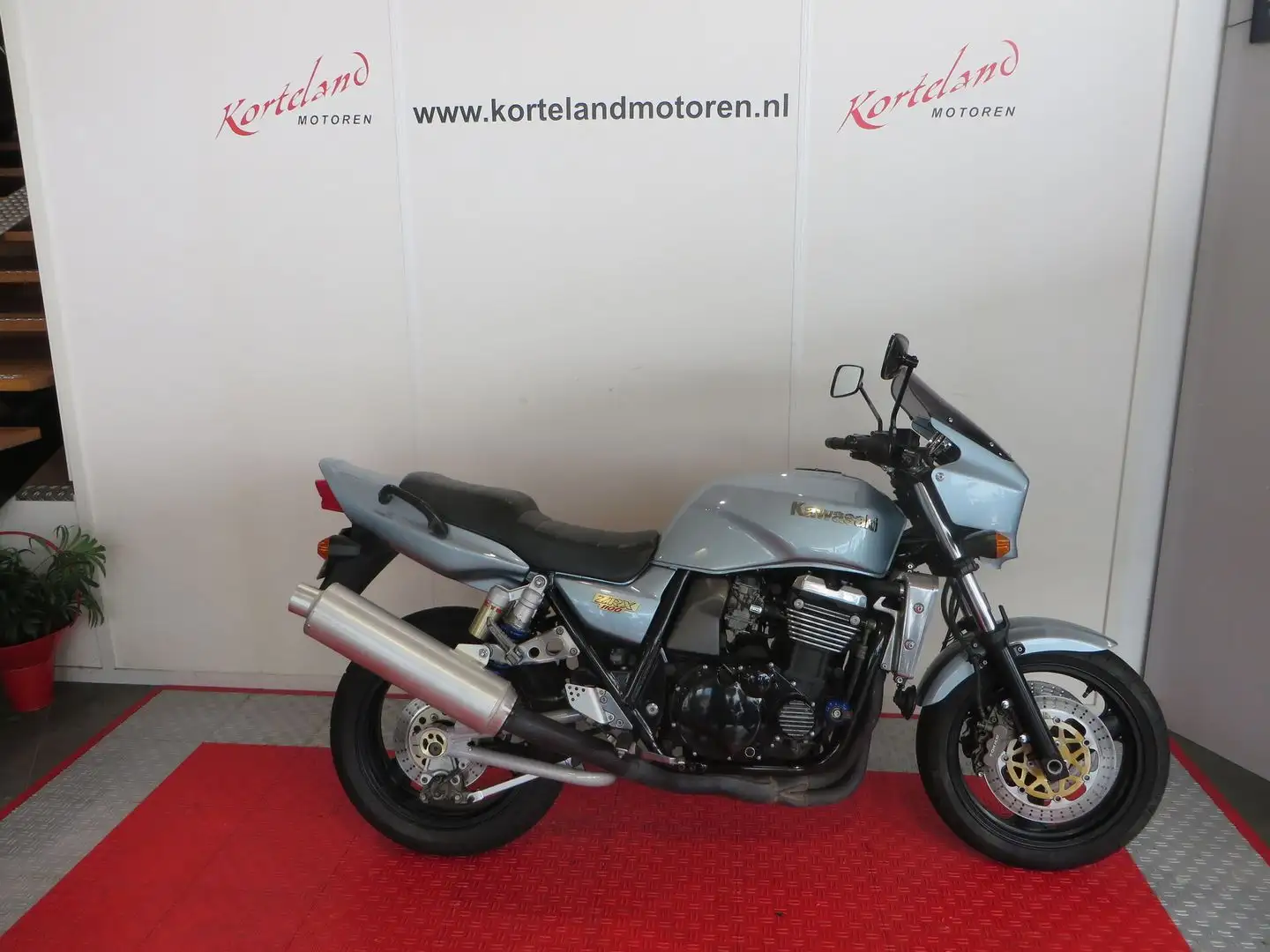 Kawasaki ZRX 1100 Azul - 1
