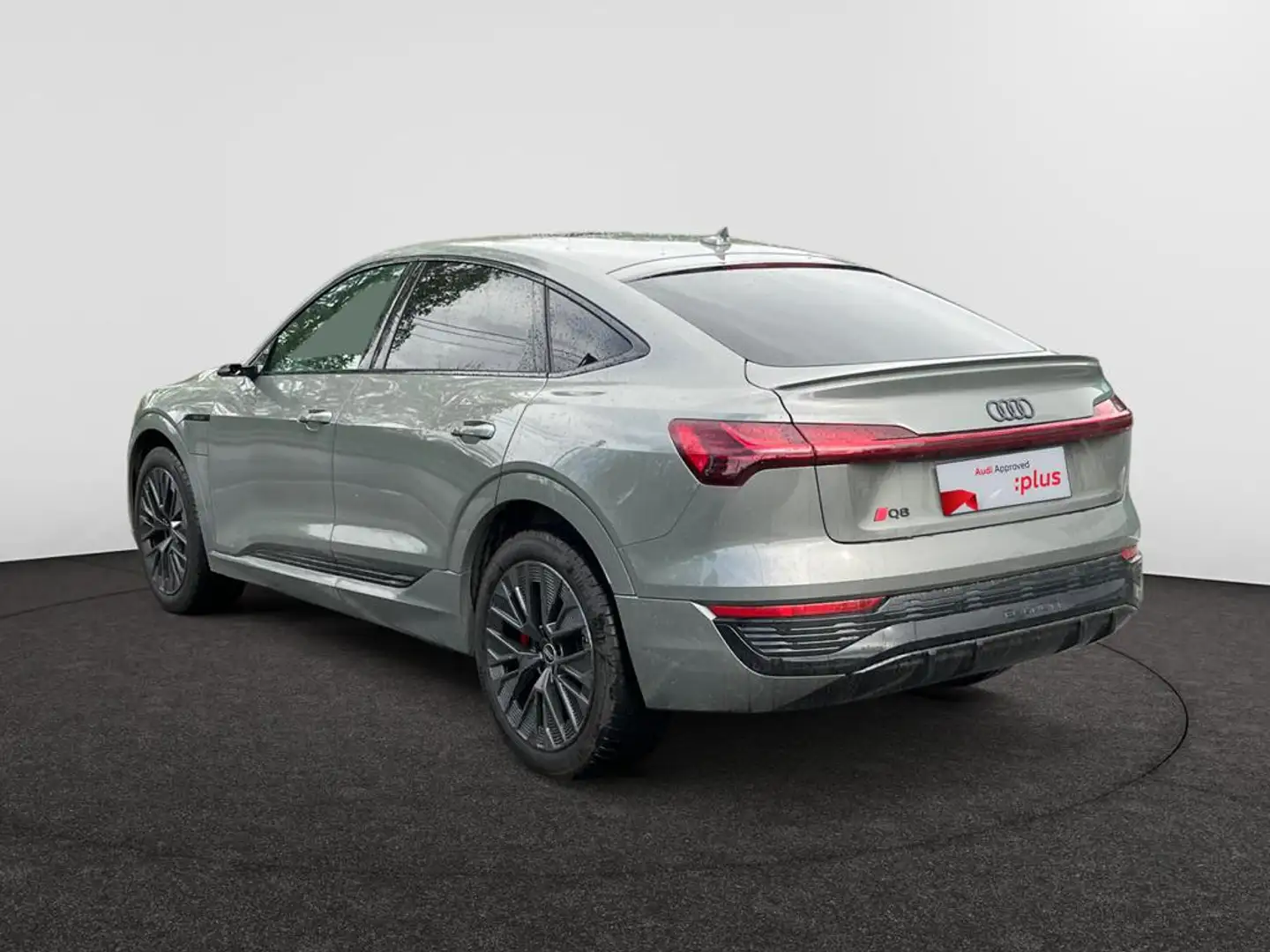 Audi Q8 e-tron Sportback 106 kWh 55 Sportback Quattro S line Grijs - 2