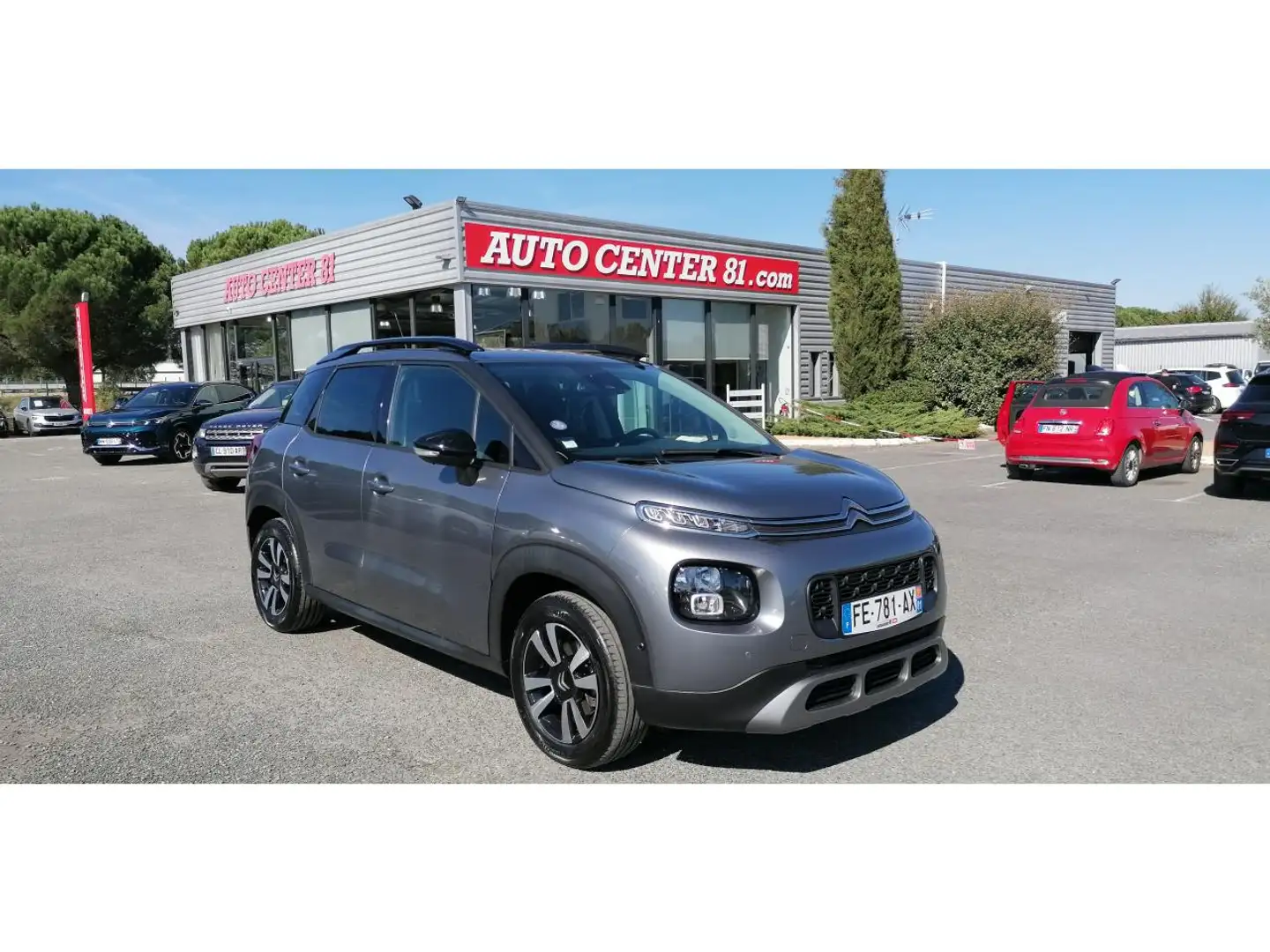 Citroen C3 Aircross 1.2 PureTech 110 Shine +ATTELAGE Gris - 1