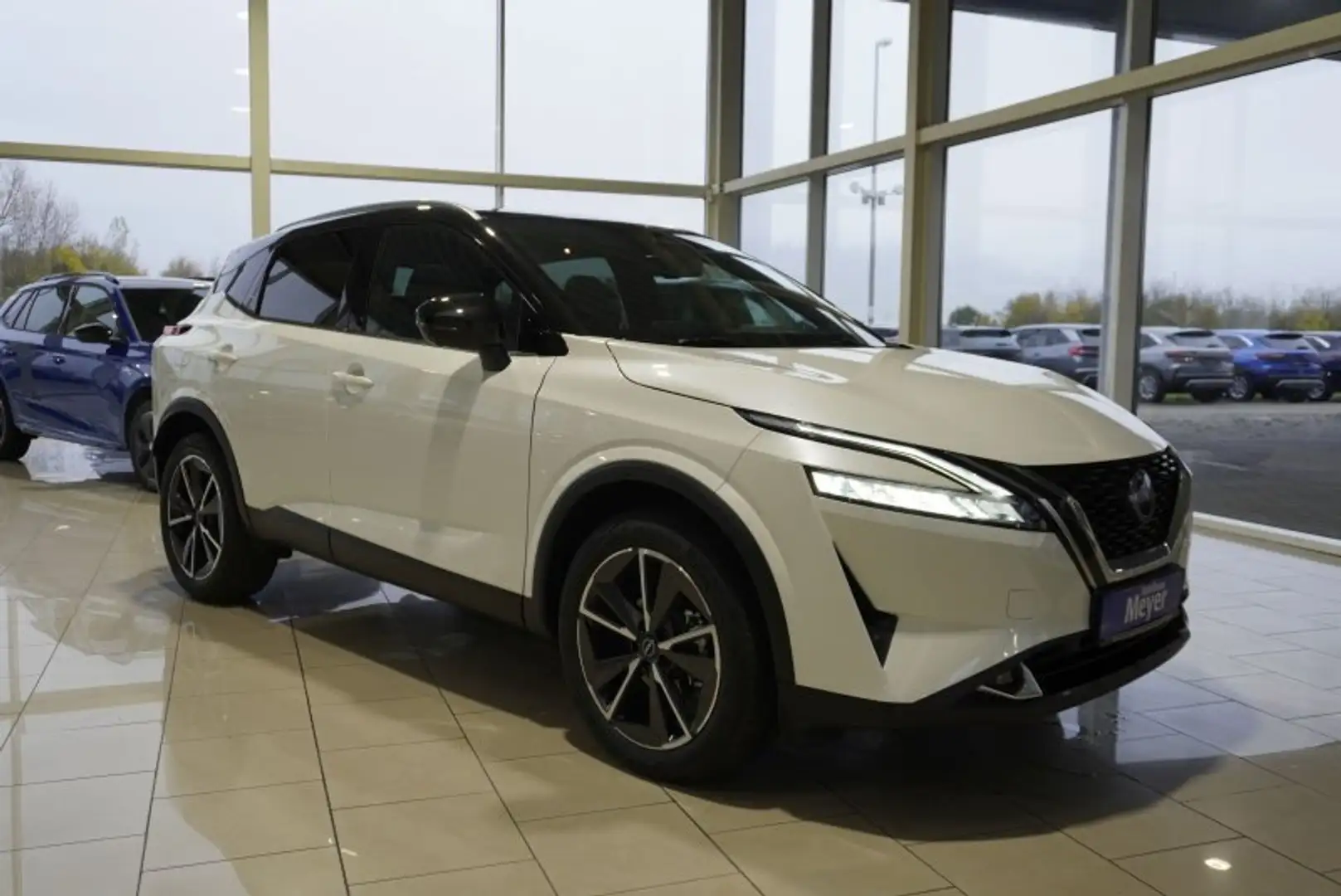 Nissan Qashqai Tekna 1,3 DIG-T Xtronic UPE=46300 Euro   ** Weiß - 1