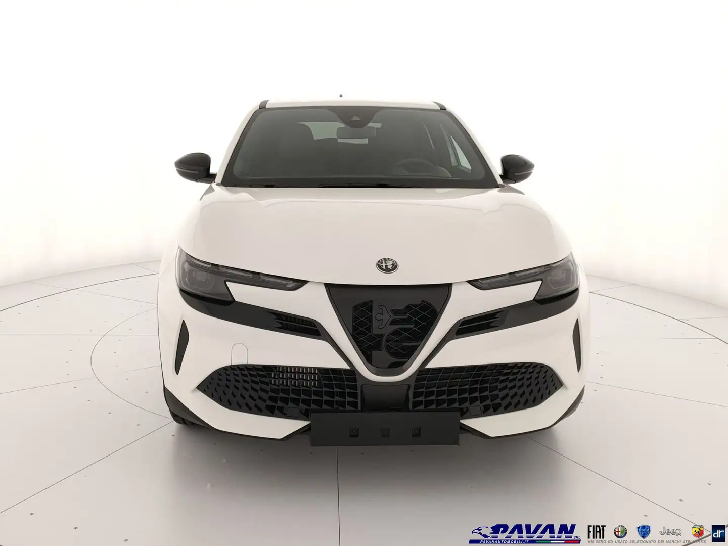 Alfa Romeo Junior 1.2 145 CV Hybrid eDCT6 Speciale Bianco - 2