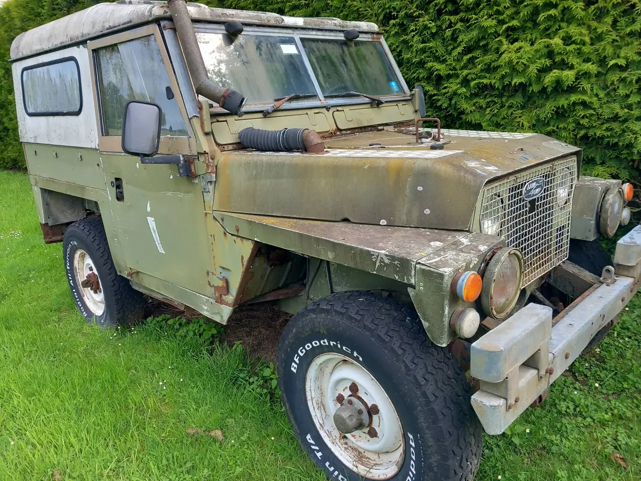 Land Rover COMMANDO Série 3, foto 2