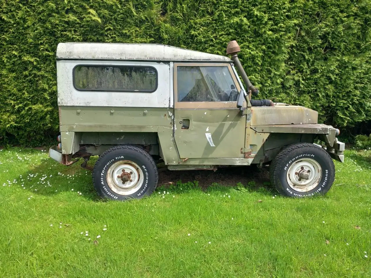 Land Rover COMMANDO Série 3, foto 1