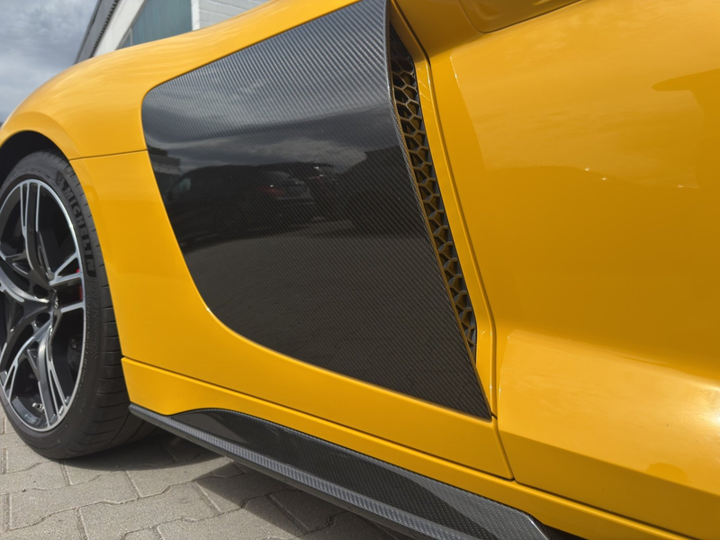 Audi R8 5.2 FSI quattro Spyder Performance/CARBON/B&O — photo 14