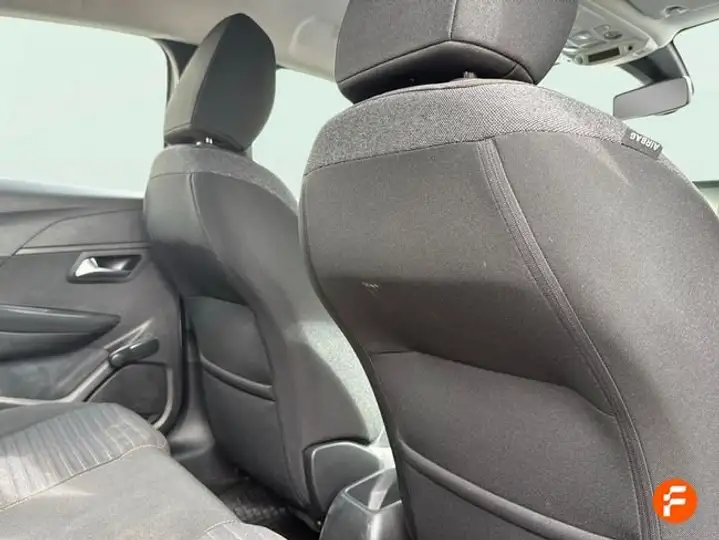 Peugeot 208 2021, foto 19