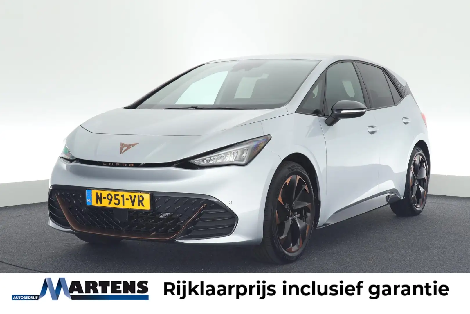 CUPRA Born 204pk Performance One 62 kWh Camera ACC Navigatie Grijs - 1