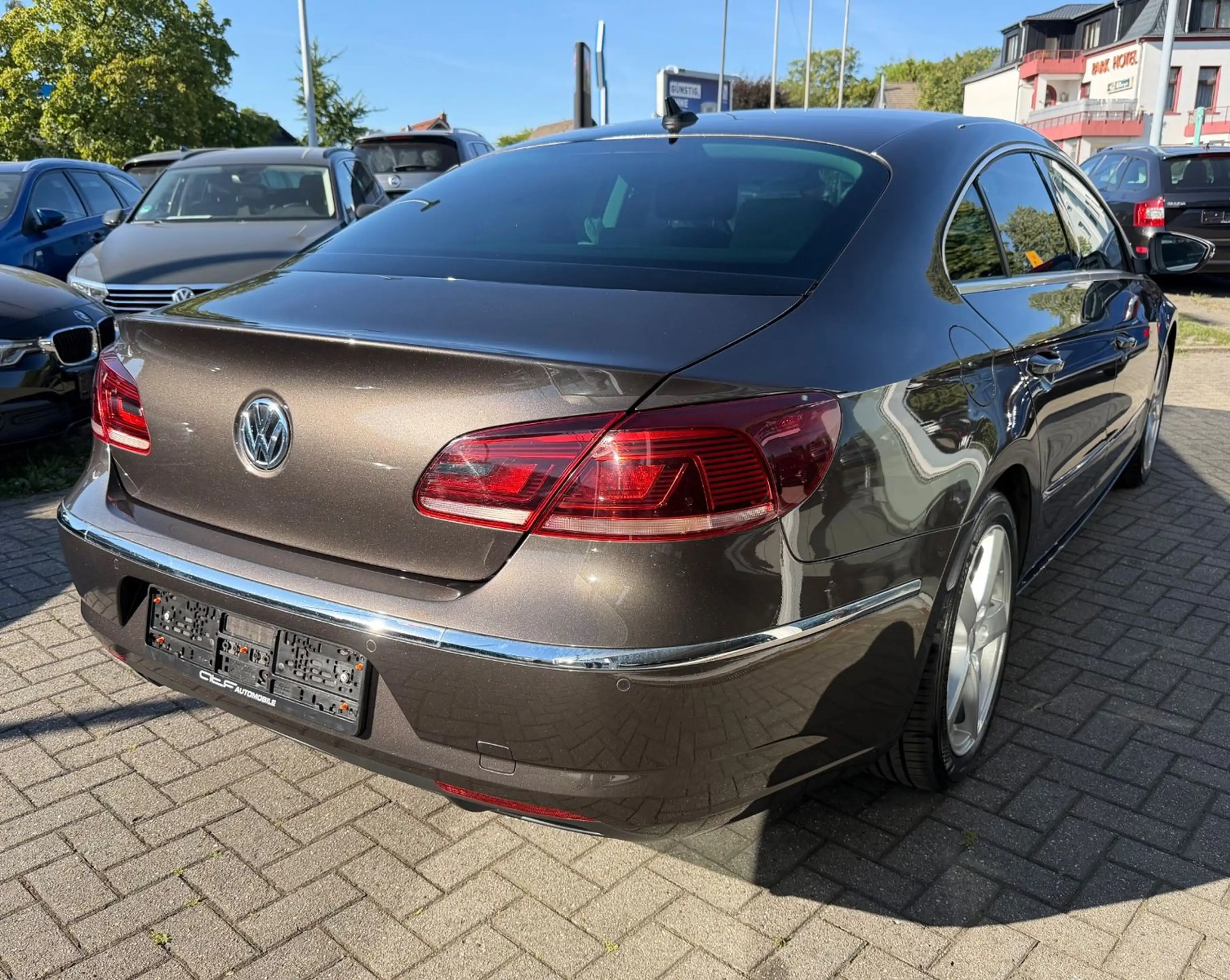 Volkswagen CC Basis BMT — photo 3