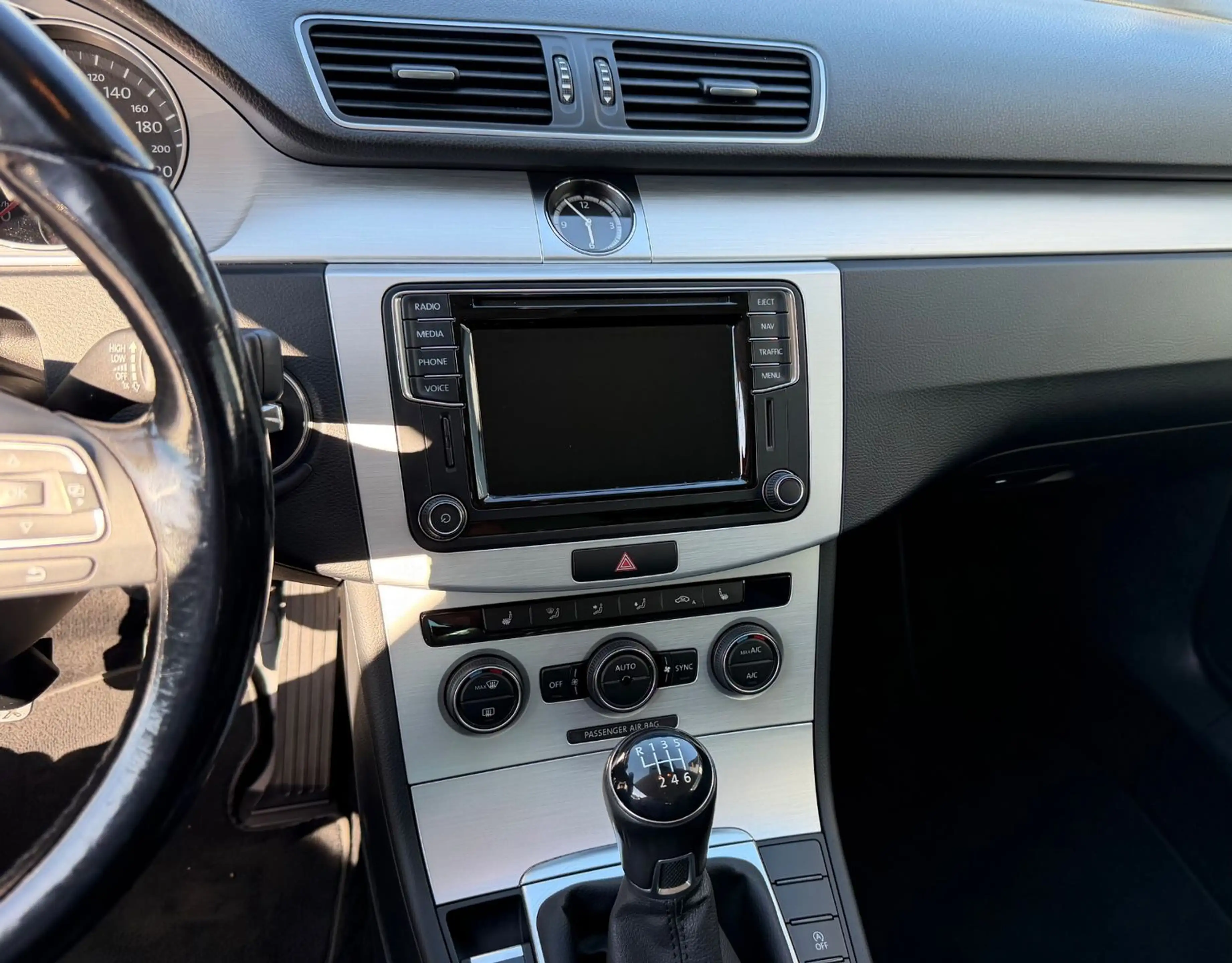 Volkswagen CC Basis BMT — photo 10