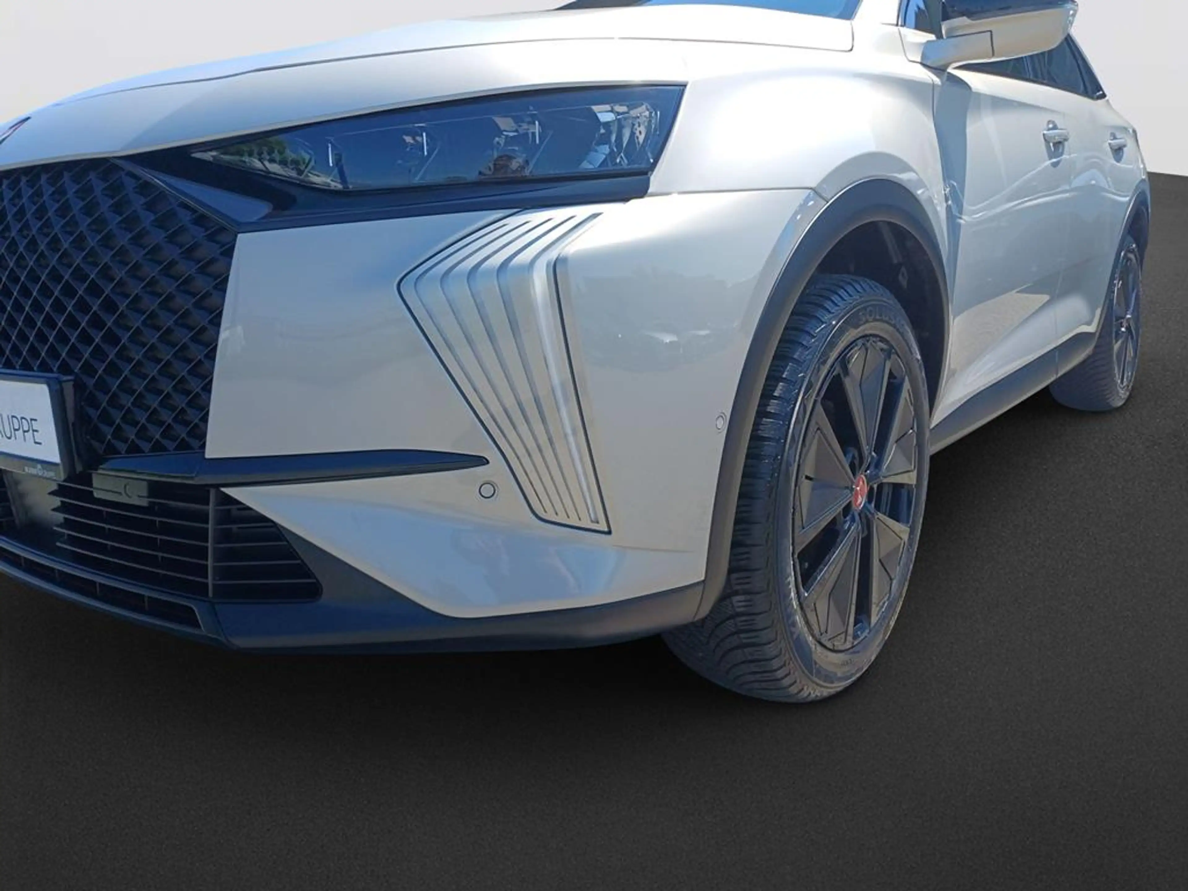 DS Automobiles DS 7 DS 7 PERFORMANCE LINE BlueHDi 130 — photo 9