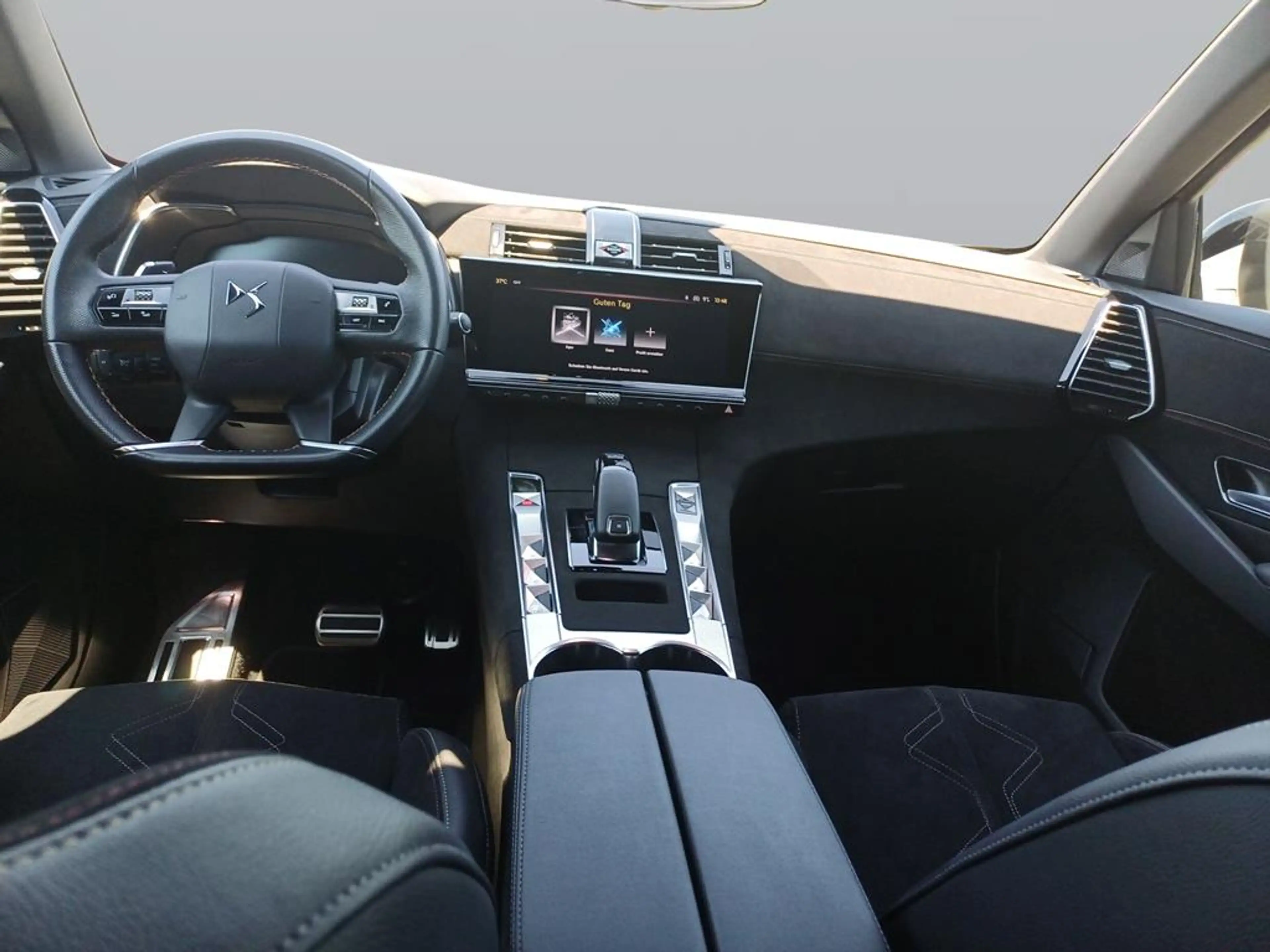 DS Automobiles DS 7 DS 7 PERFORMANCE LINE BlueHDi 130 — photo 10