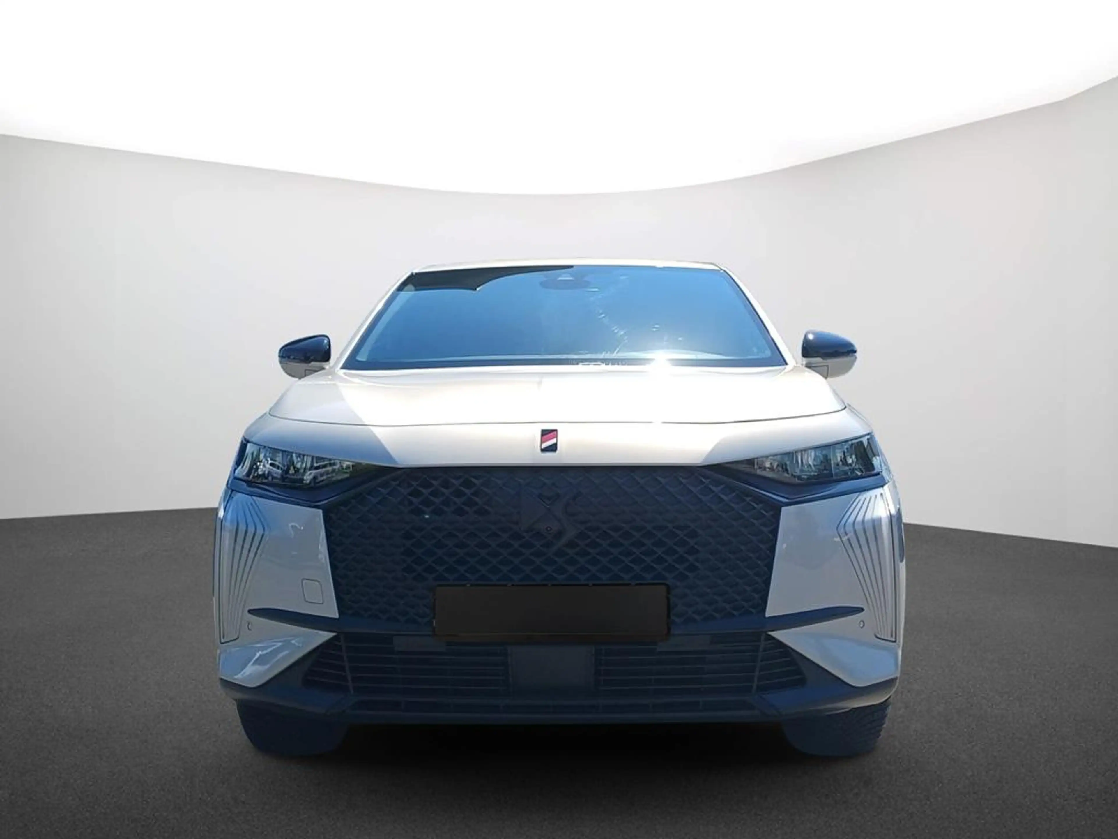 DS Automobiles DS 7 DS 7 PERFORMANCE LINE BlueHDi 130 — photo 3