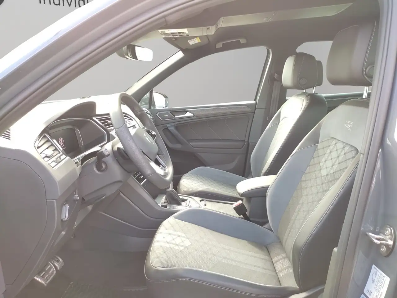 Volkswagen Tiguan R-Line 2.0 TDI DSG 4Motion, миниатюра 10