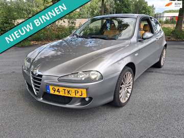 1.6 T.Spark Progression LEUKE AUTO RIJDT EN SCHAKE