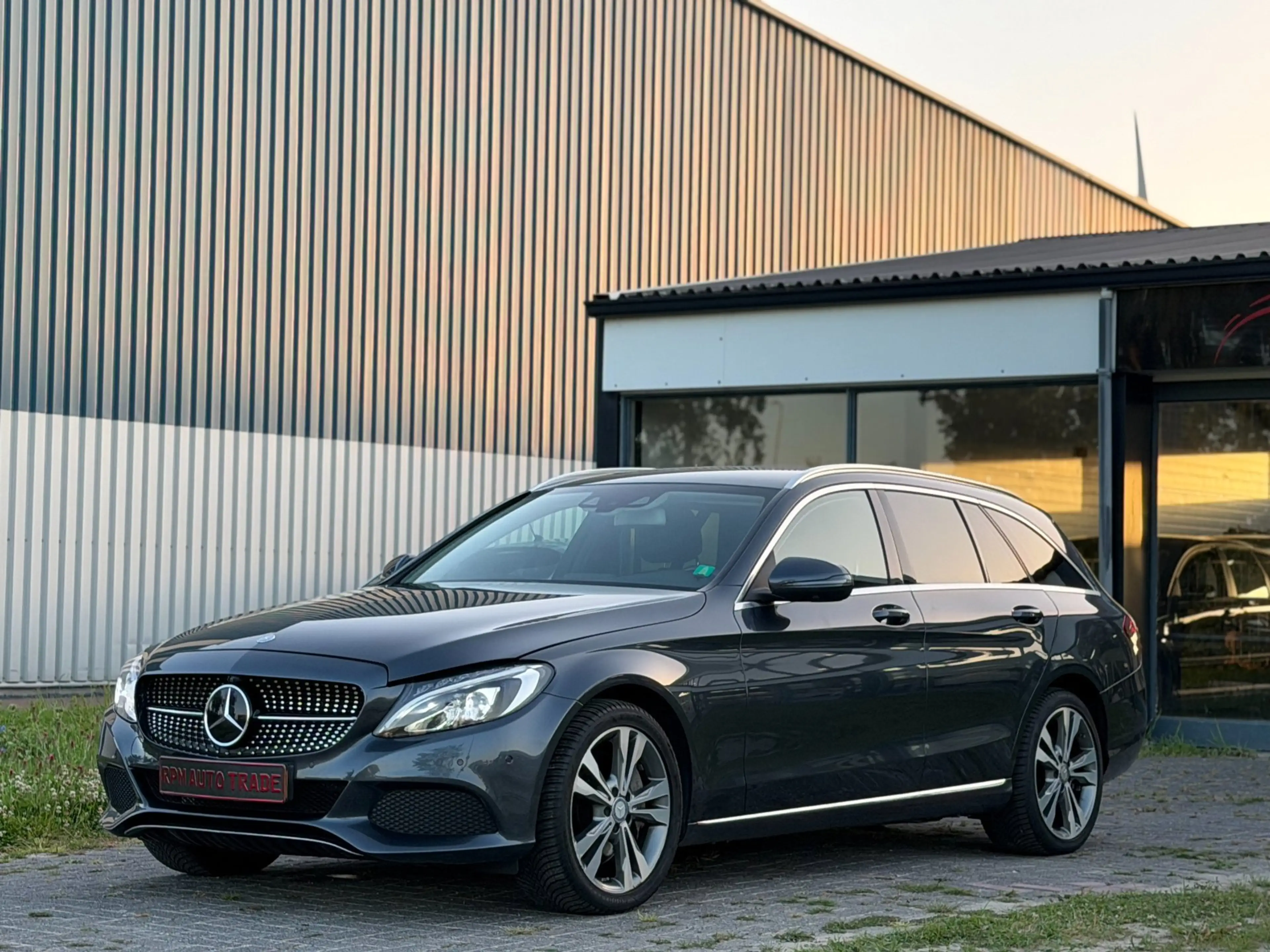 Mercedes-Benz C 350 Estate 350e Premium Plus - Dealer Onderh.- Head-Up — photo 2