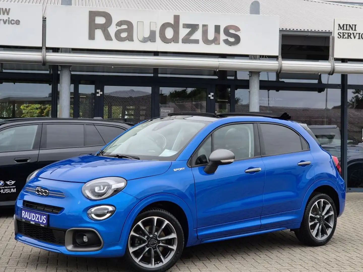 Fiat 500 500X Dolcevita 1.5 GSE Hybrid Blau - 1