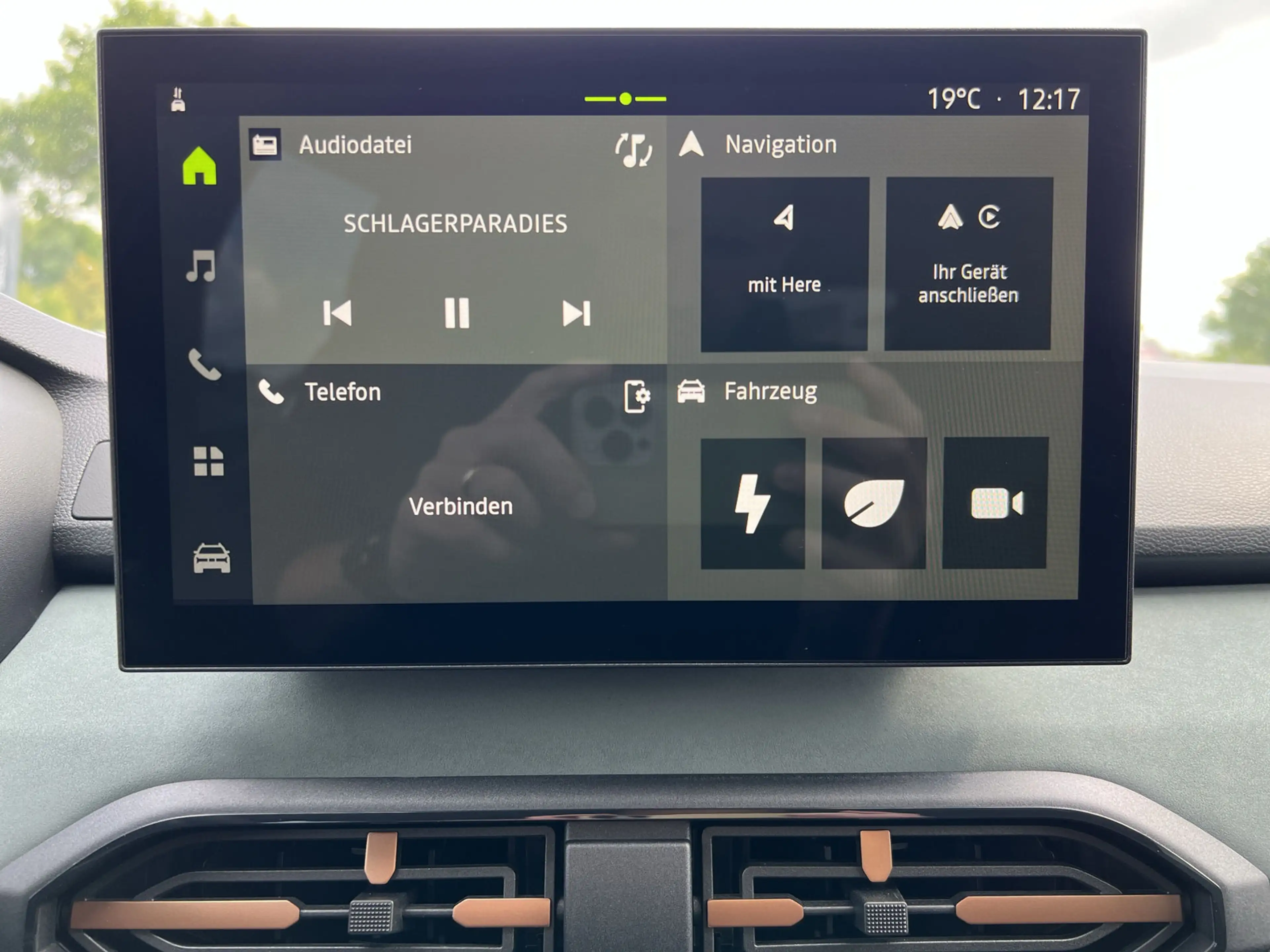 Dacia Jogger Full Hybrid 155 Extreme 5-S SHZ+RFK+LED — photo 11