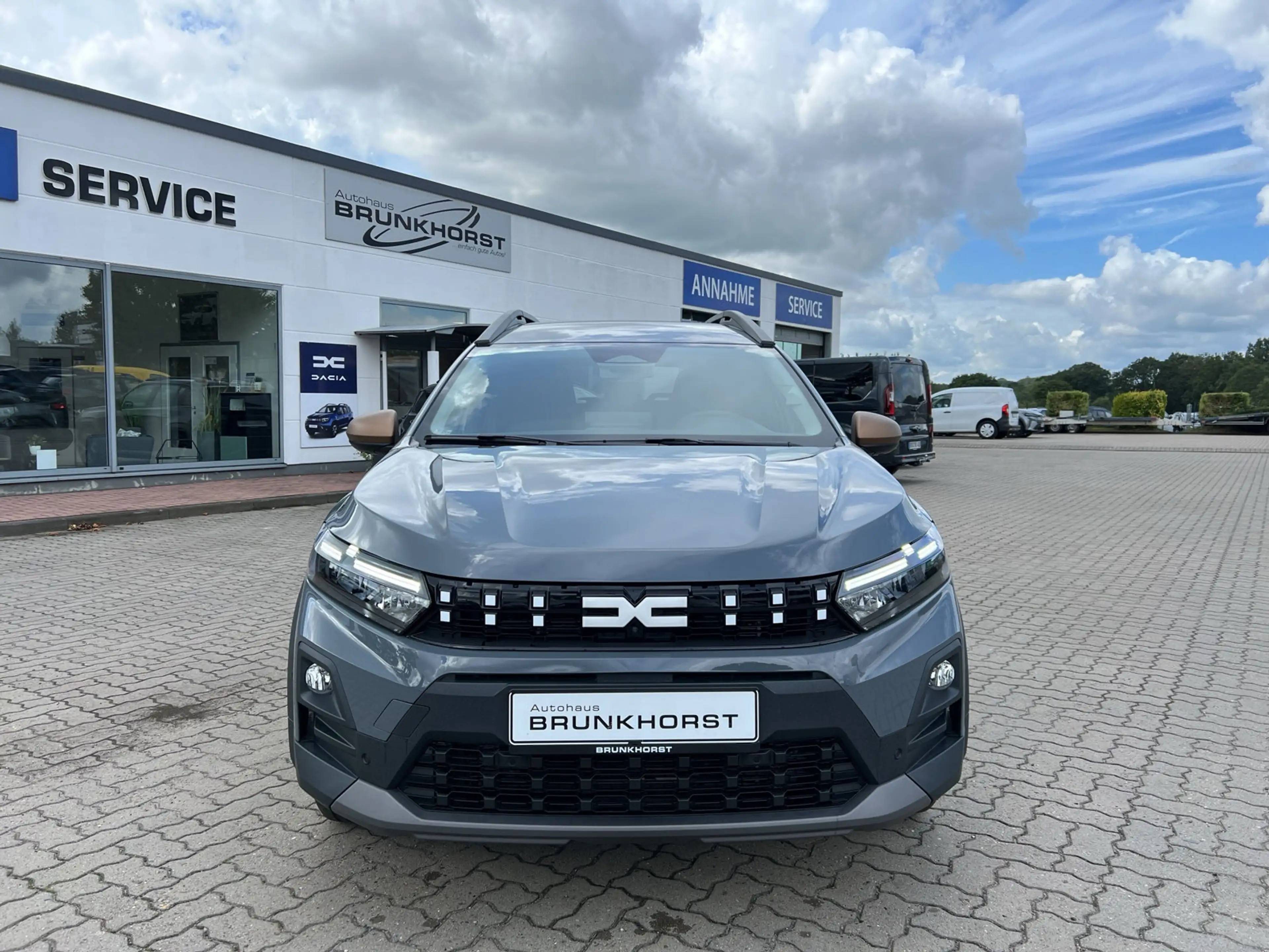 Dacia Jogger Full Hybrid 155 Extreme 5-S SHZ+RFK+LED — photo 3