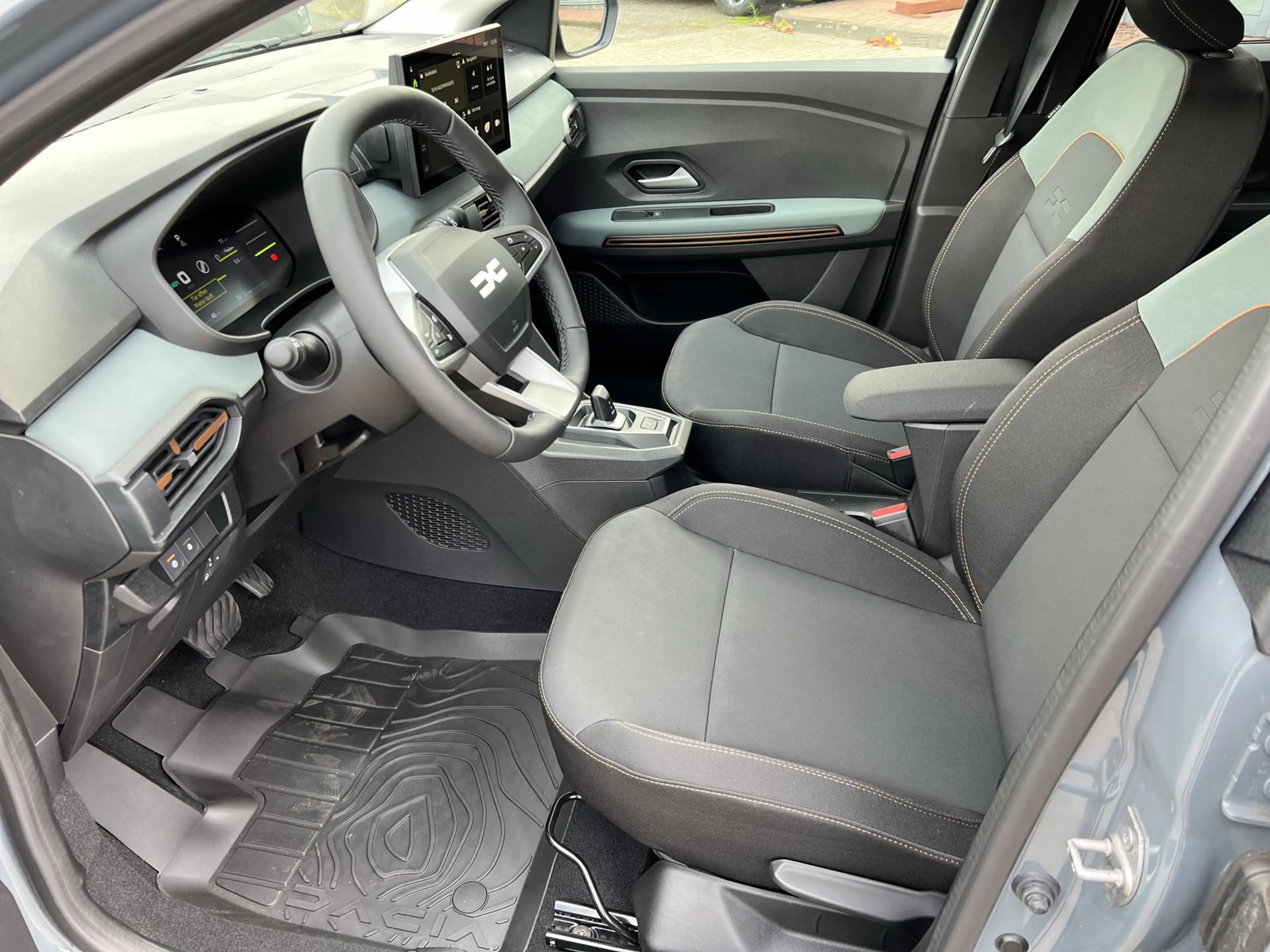 Dacia Jogger Full Hybrid 155 Extreme 5-S SHZ+RFK+LED — photo 5