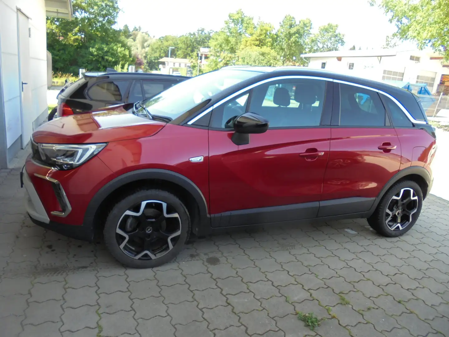Opel Crossland X Ultimate Paket Rot - 2