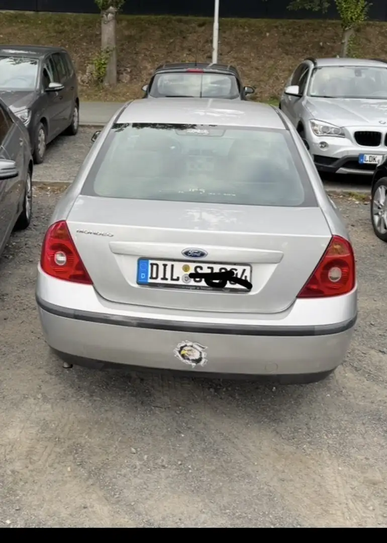 Ford Mondeo 1.8 Ghia - 1