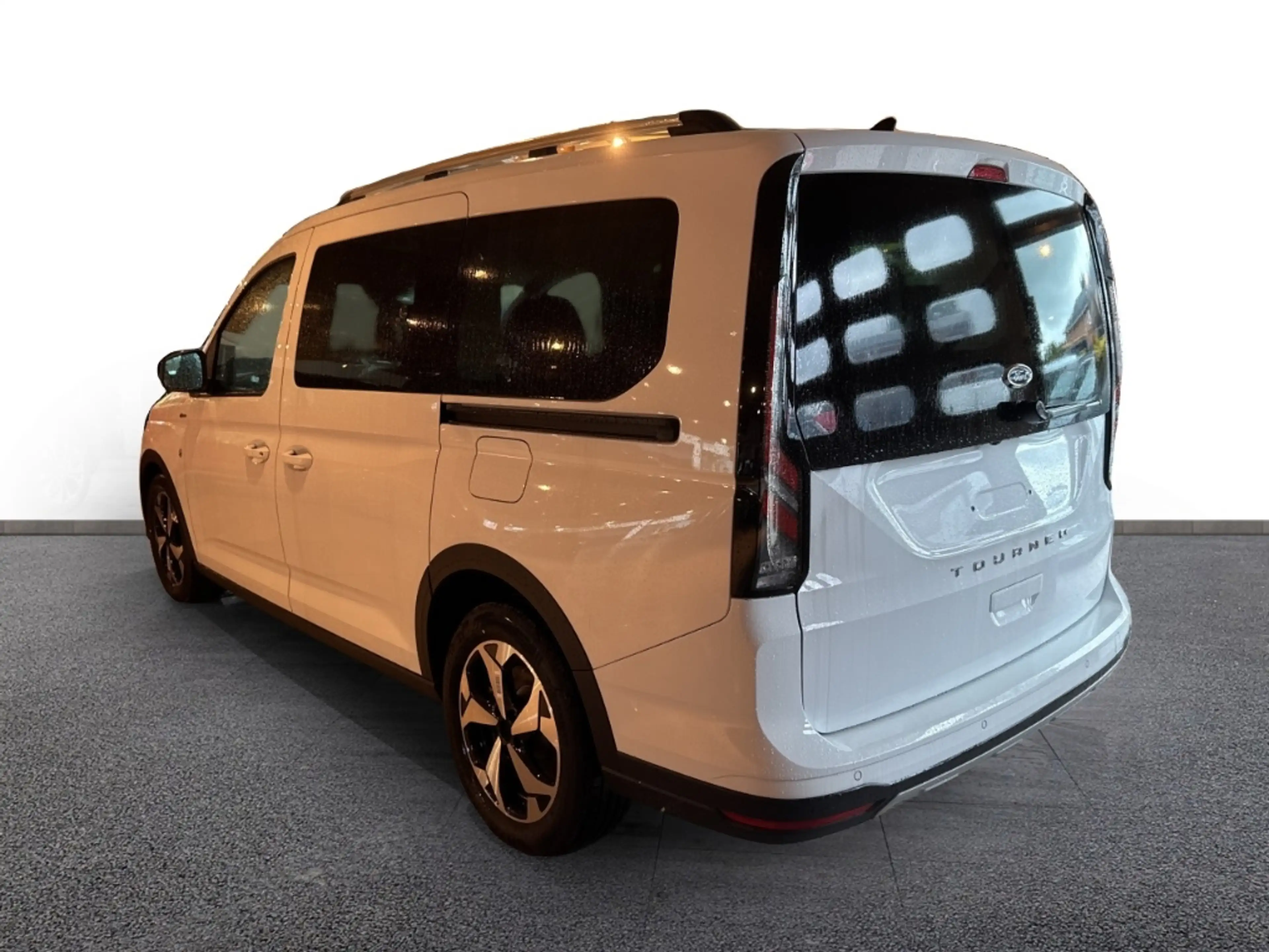 Ford Grand Tourneo ACTIVE NAVI / P-DACH / LED / ACC / PDC / KAMERA — photo 4