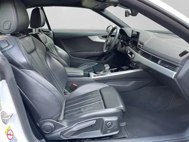 Audi A5 view 4